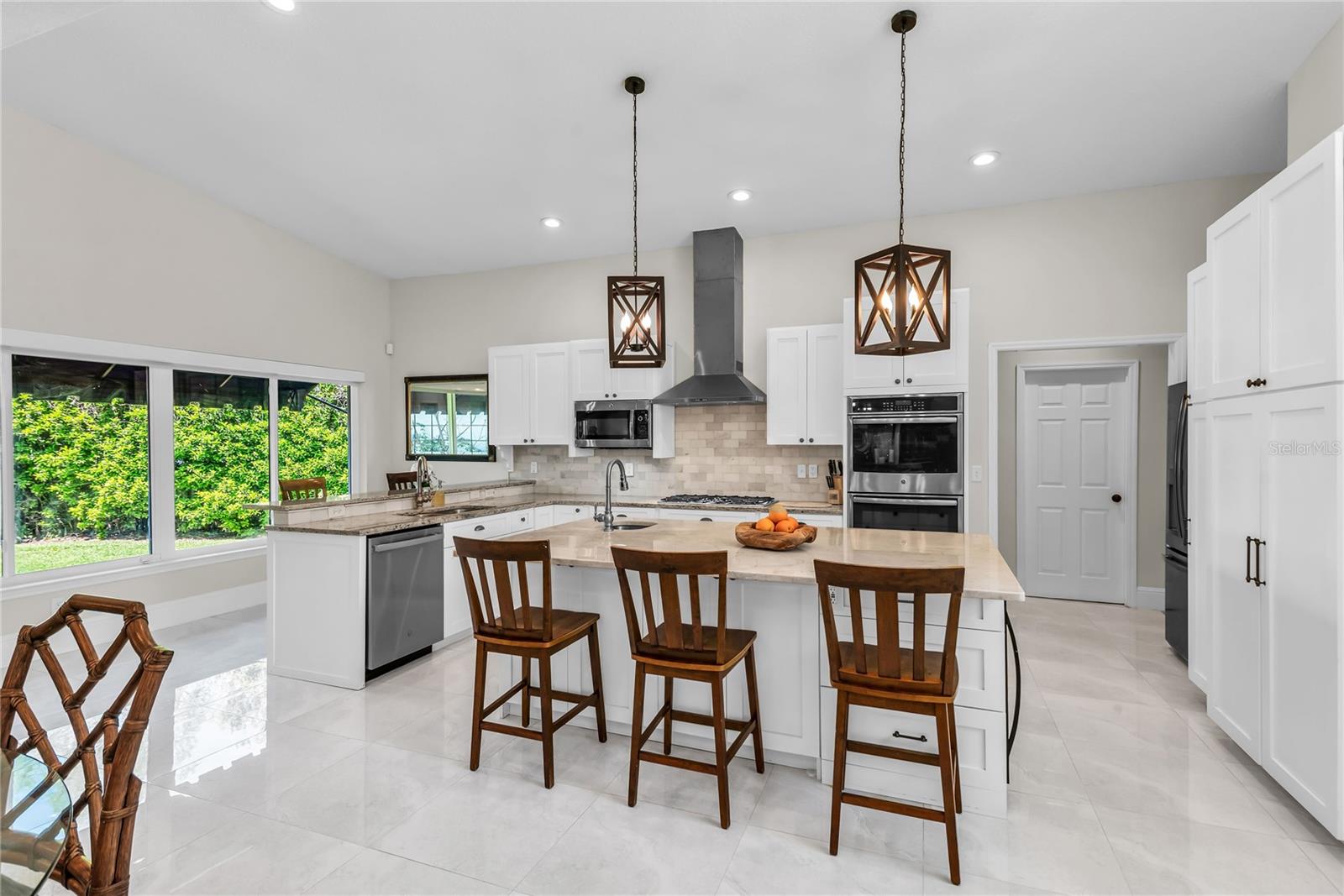 Image 22 of 80 For 112 Laken Lane