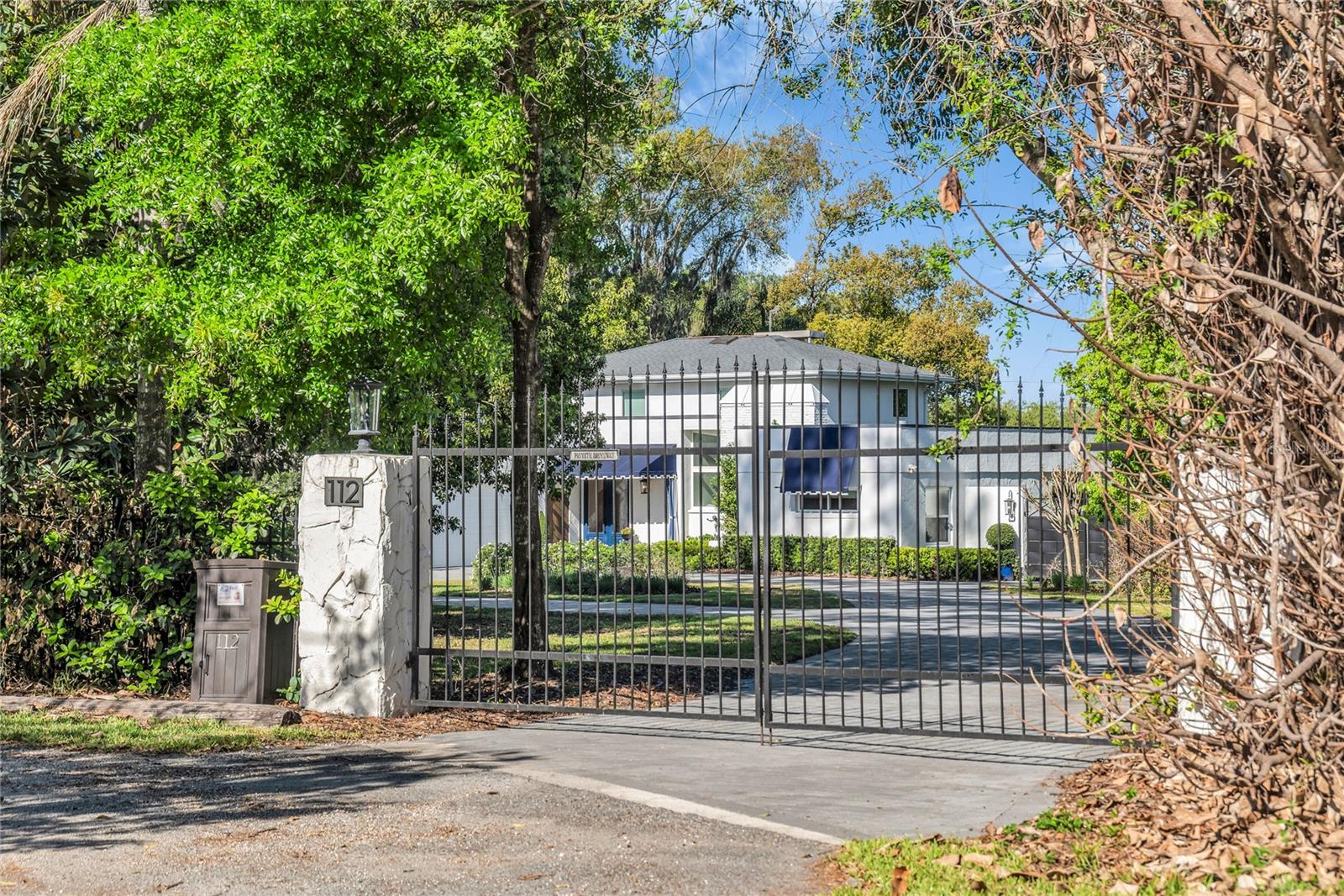 Image 3 of 80 For 112 Laken Lane