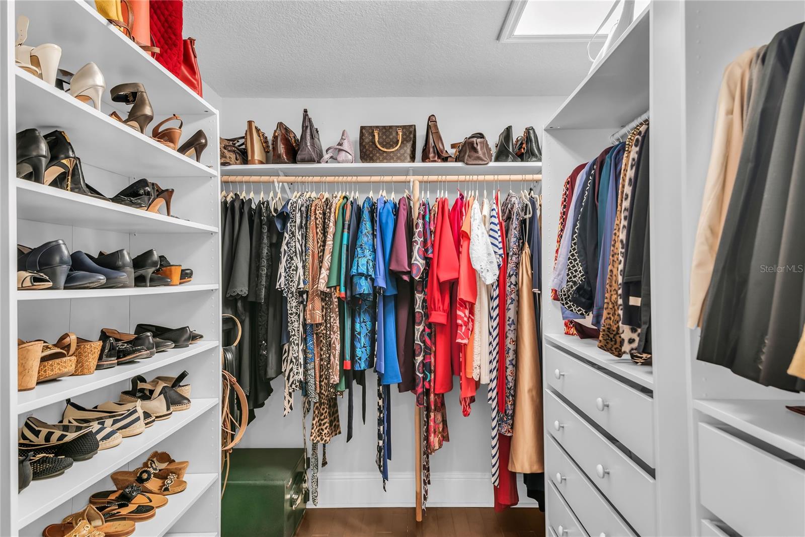 Image 50 of 80 For 112 Laken Lane