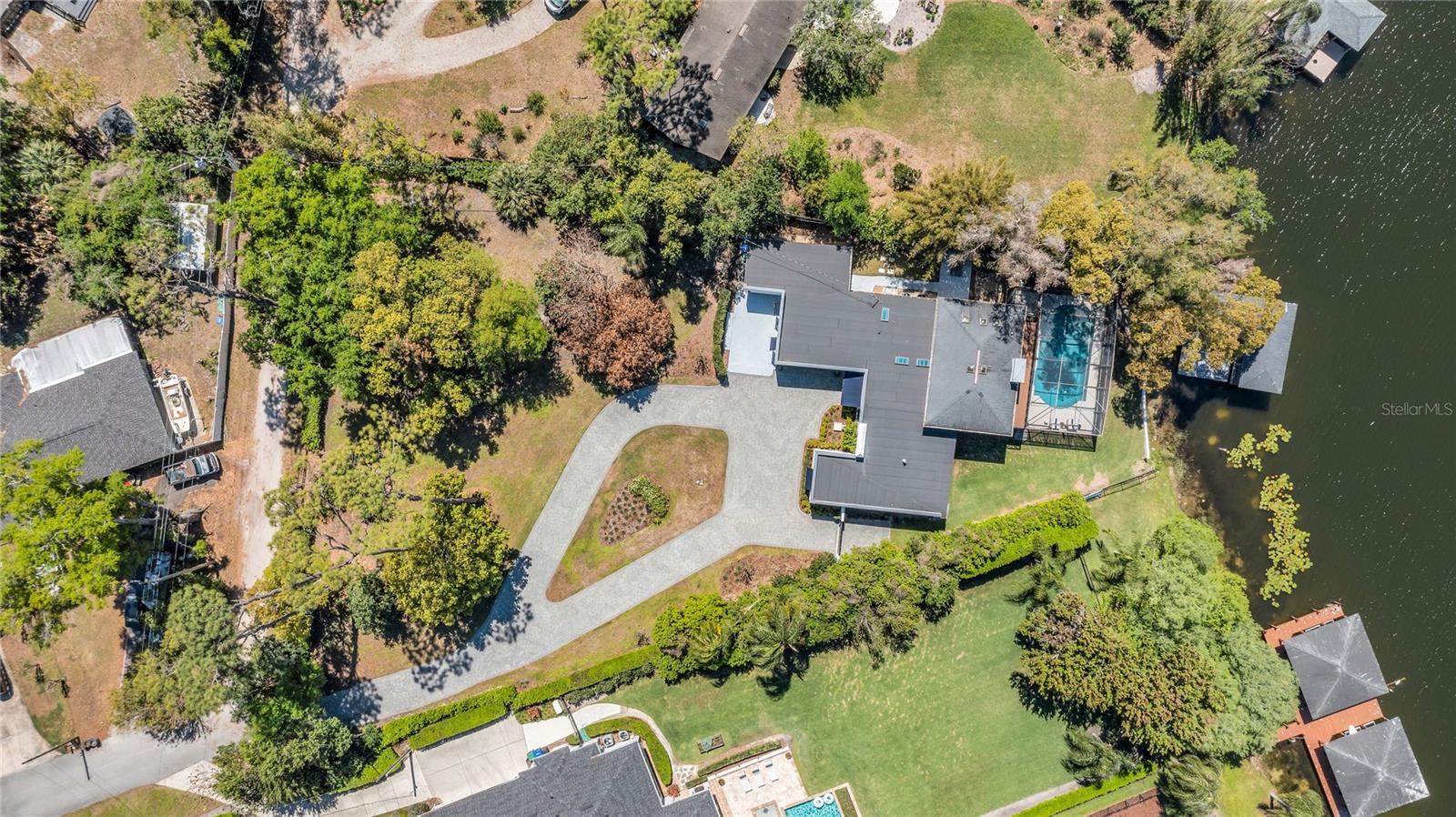 Image 72 of 80 For 112 Laken Lane