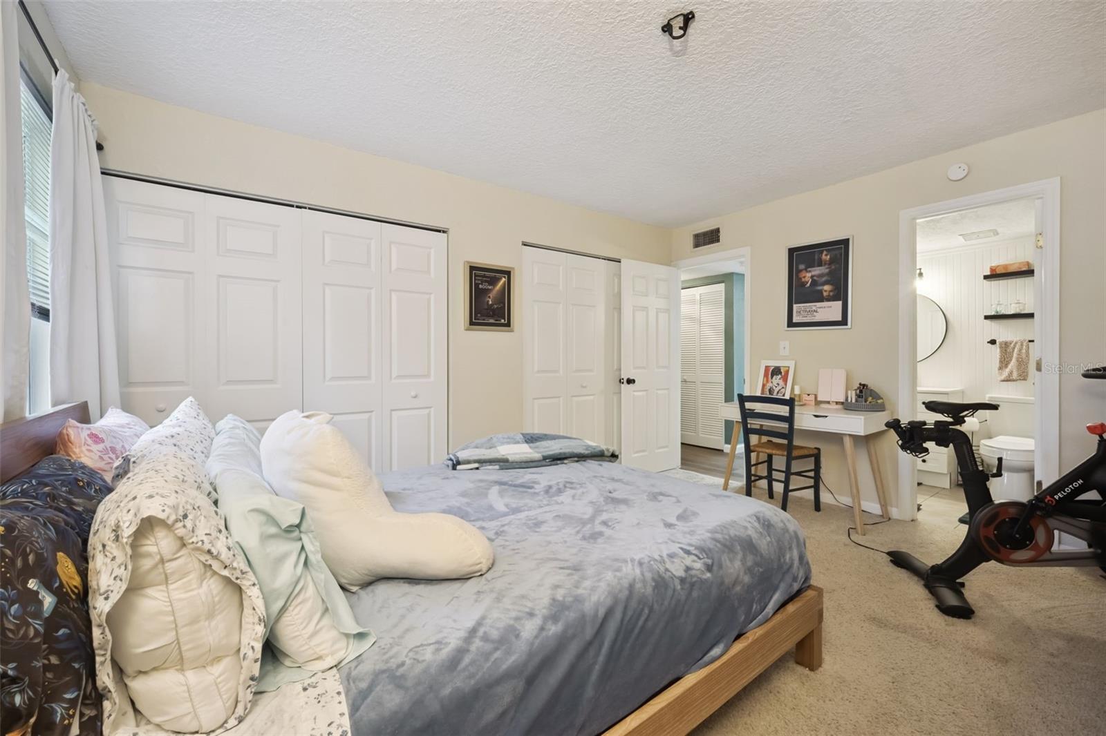 Image 11 of 28 For 754 Michigan Street 185