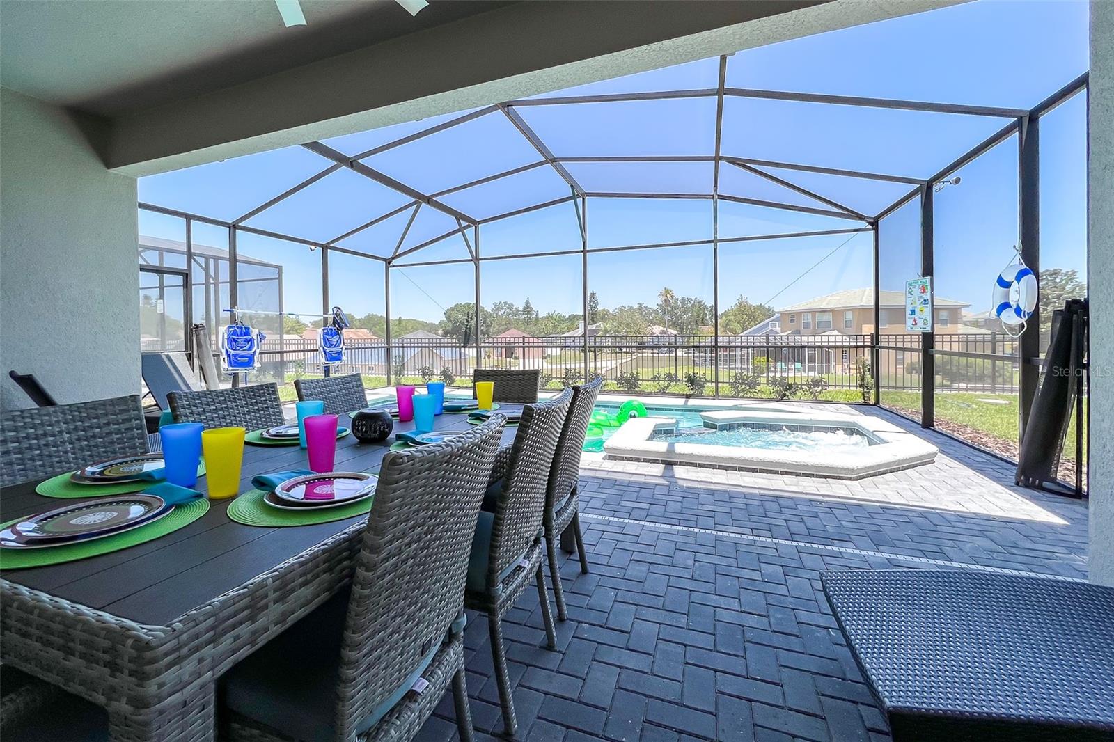 Image 32 of 54 For 3811 Lana Avenue