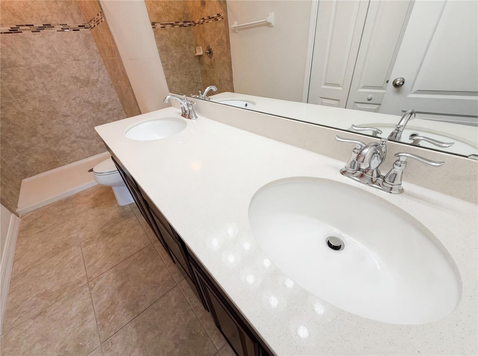 Image 19 of 25 For 10844 Verawood Drive