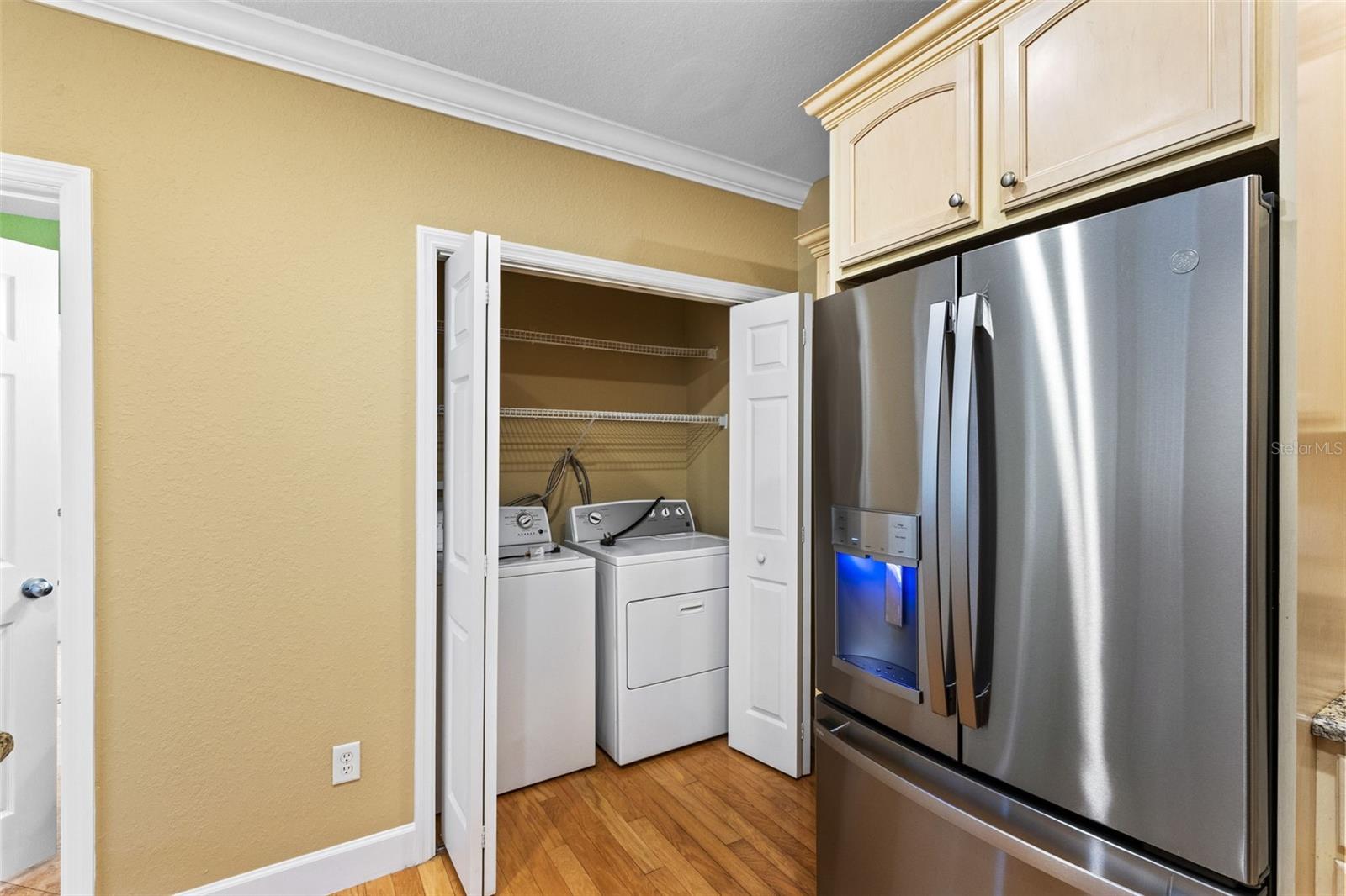 Image 7 of 26 For 204 South Street 6057