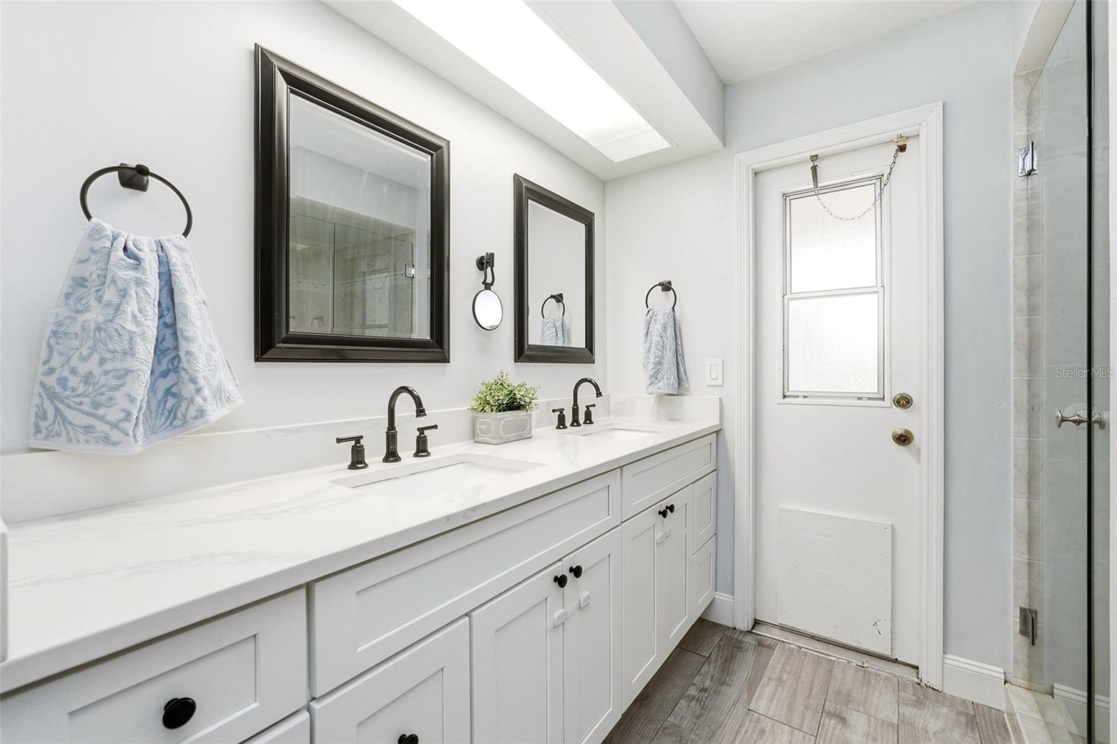 Image 16 of 35 For 8636 Alegre Cir