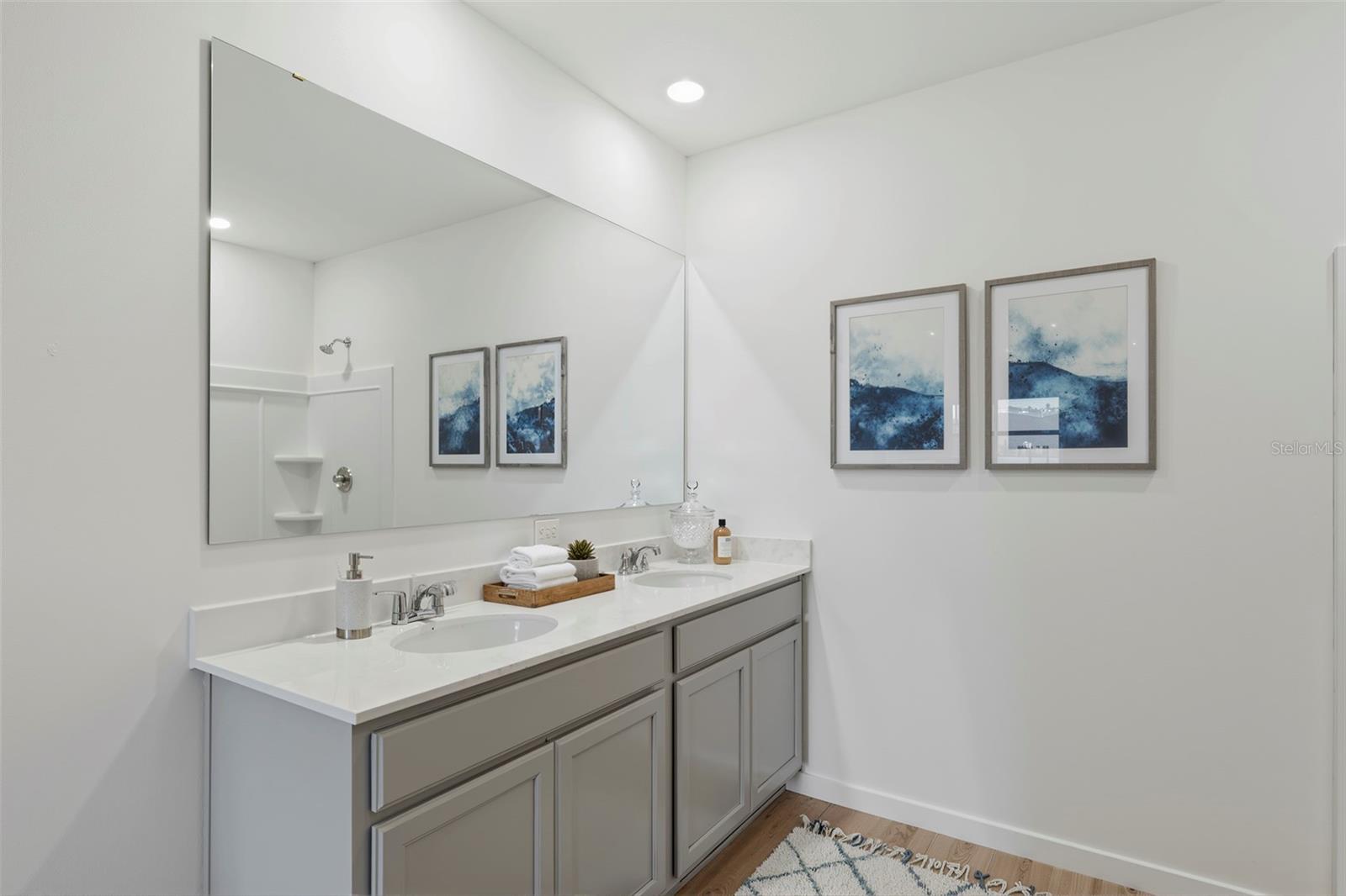 Image 9 of 14 For 2123 Red Rock Road