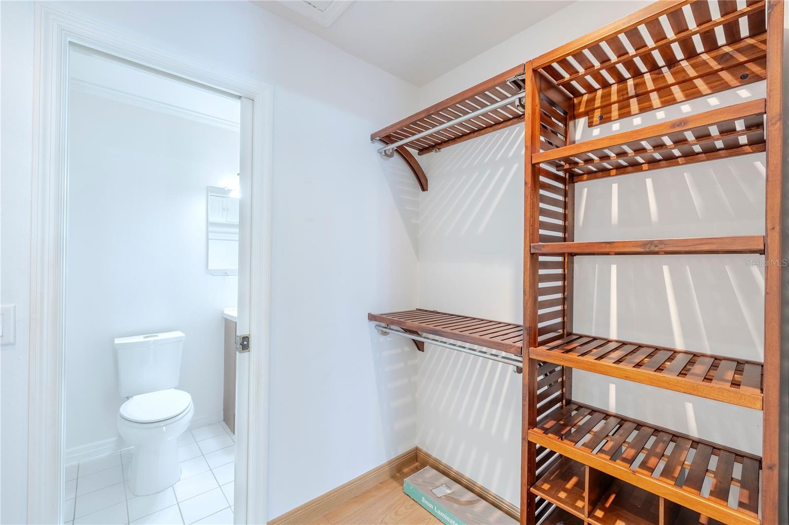 Image 19 of 30 For 2211 Mcmahon Court 1045