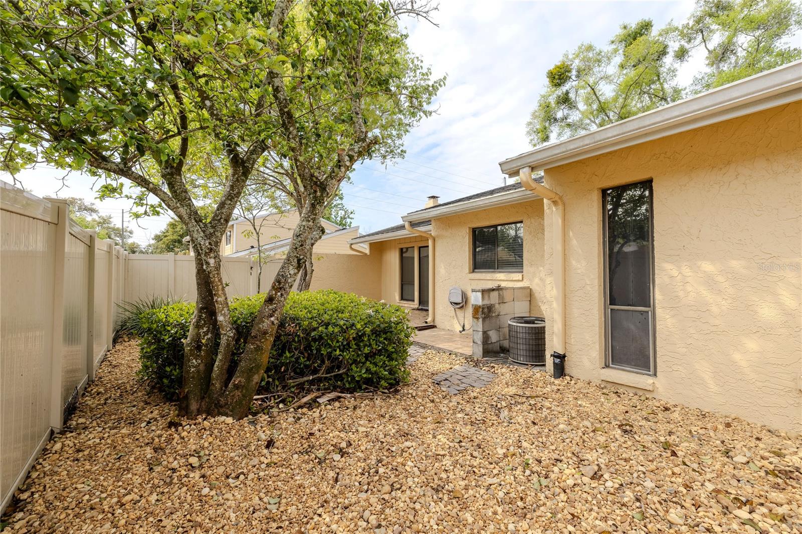 Image 28 of 30 For 2211 Mcmahon Court 1045