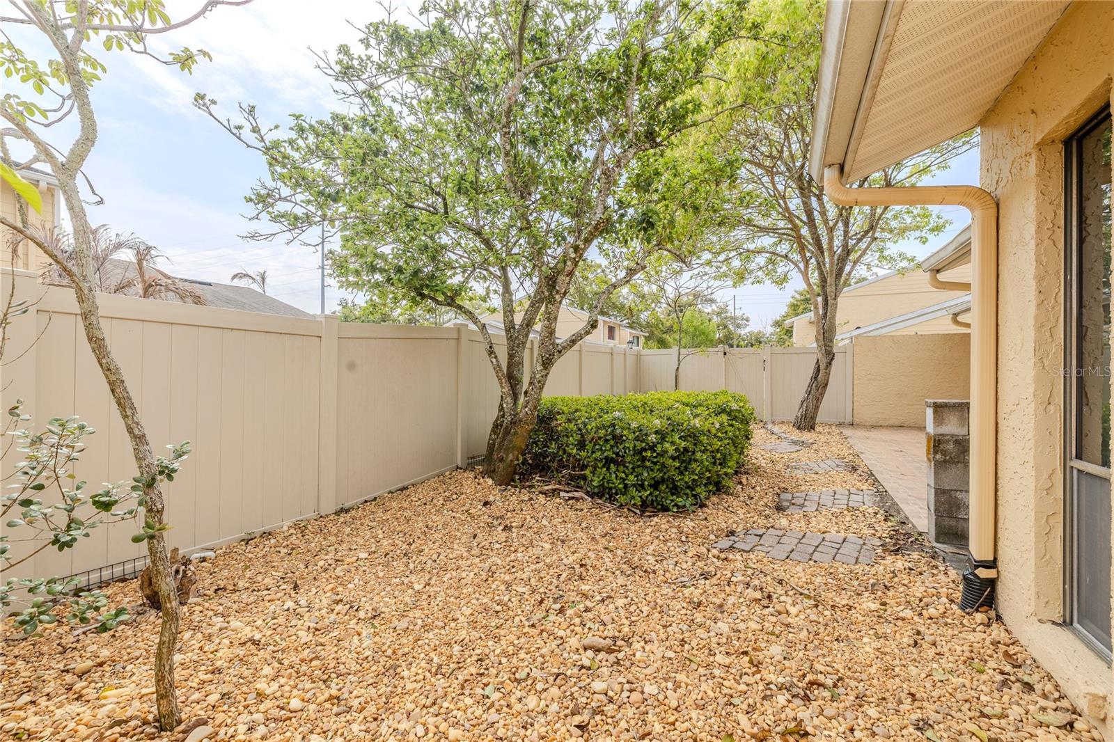 Image 29 of 30 For 2211 Mcmahon Court 1045