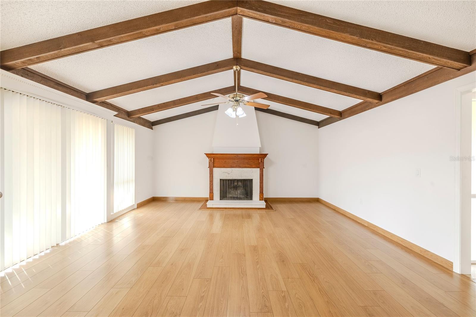 Image 3 of 30 For 2211 Mcmahon Court 1045