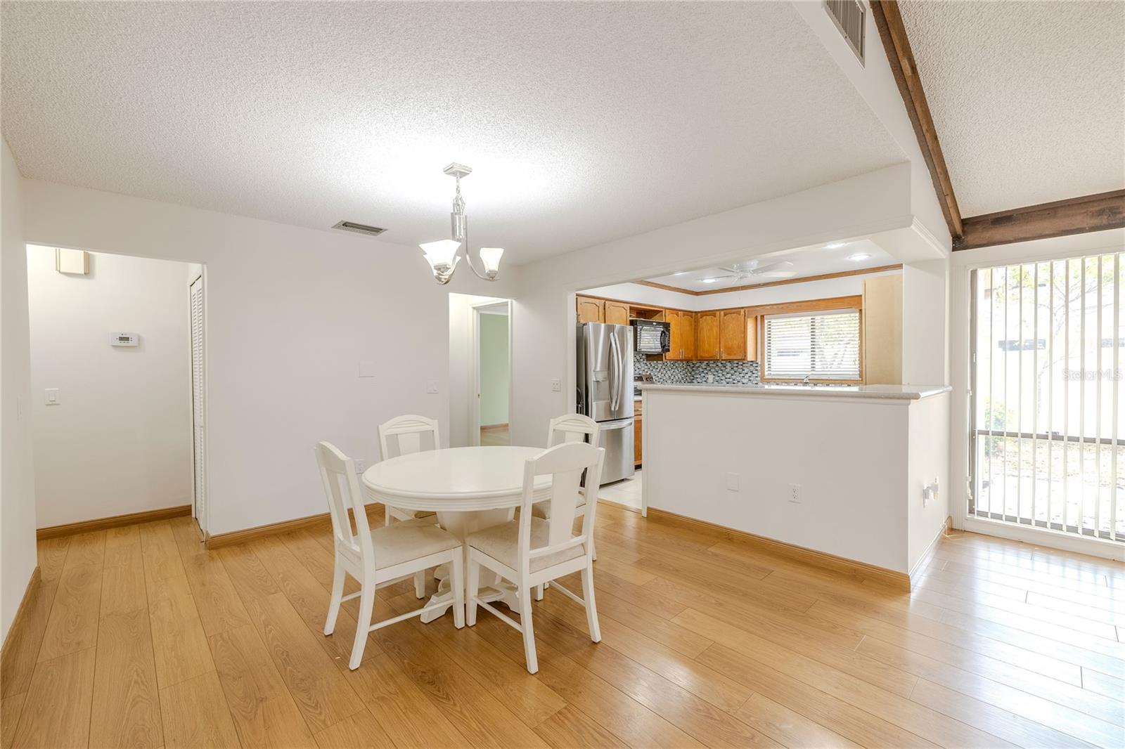 Image 7 of 30 For 2211 Mcmahon Court 1045