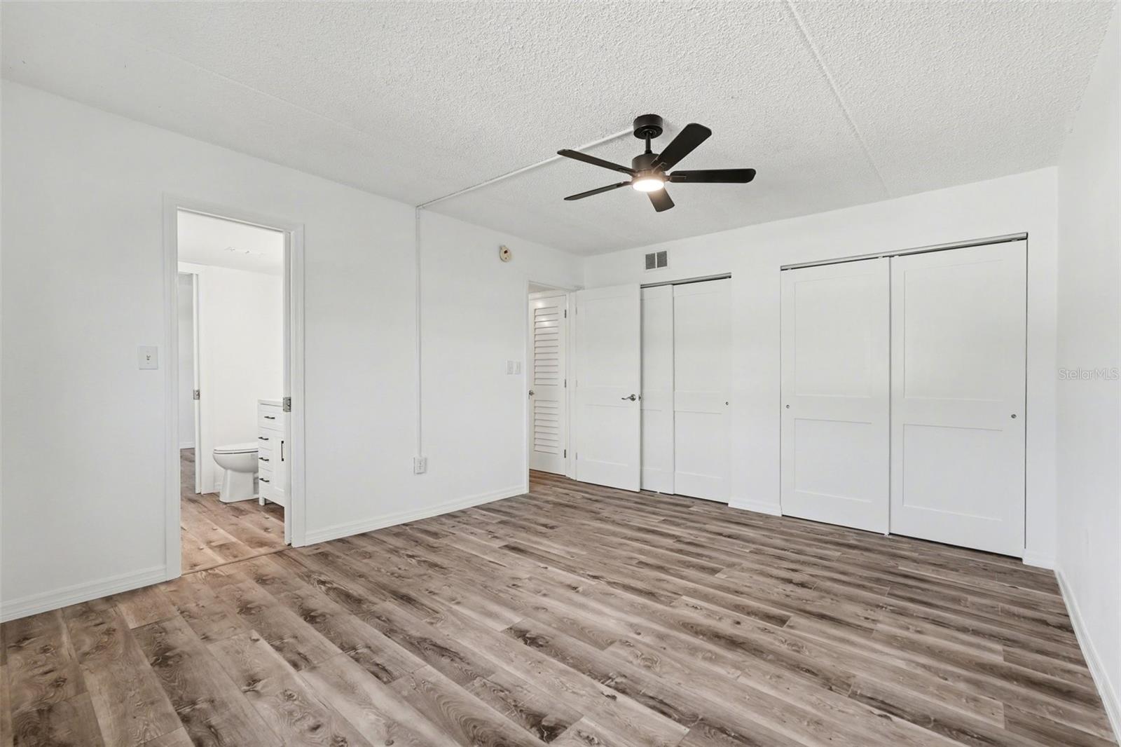 Image 24 of 32 For 8828 Bay Pointe Drive 104