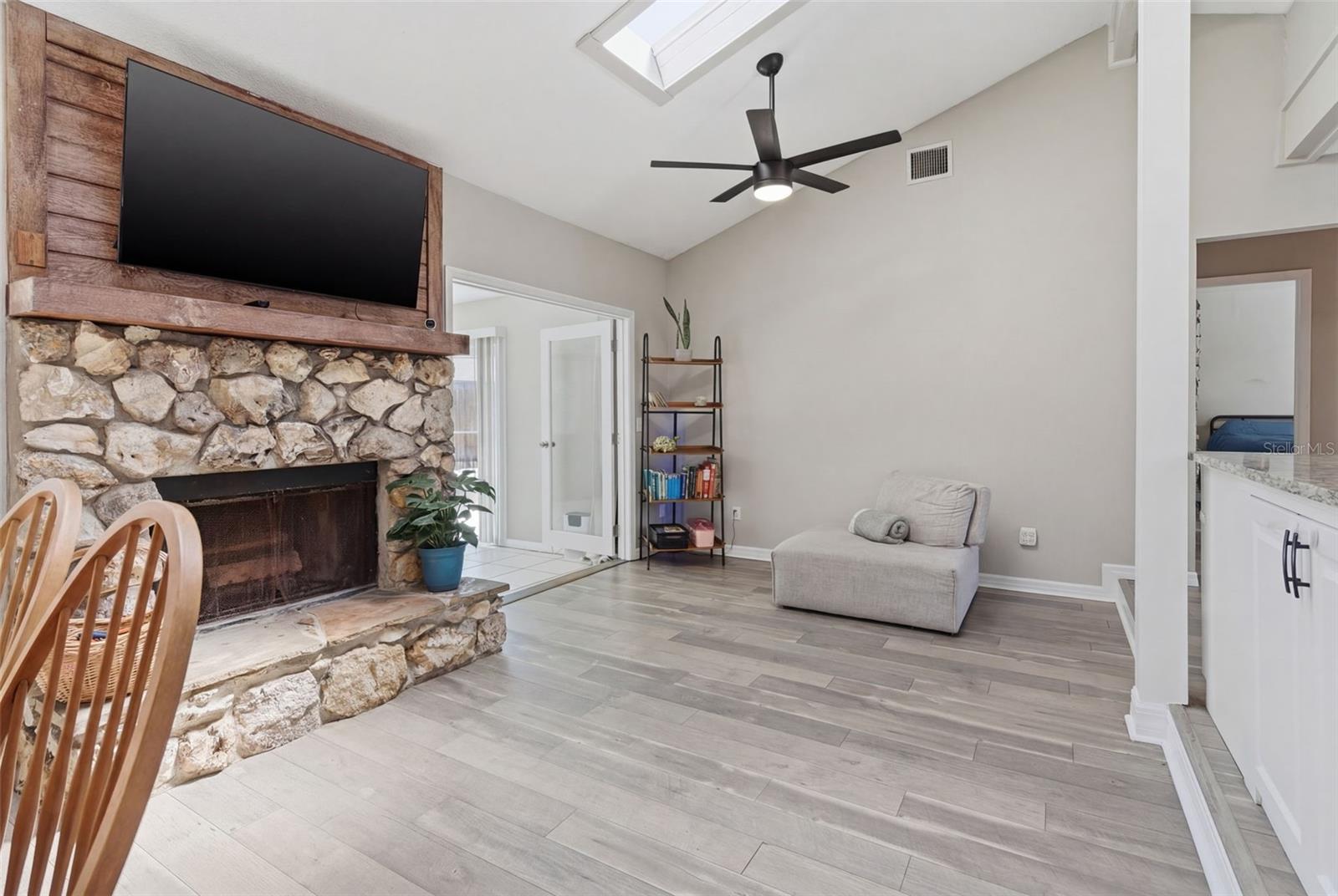 Image 14 of 37 For 181 Wildwood Drive