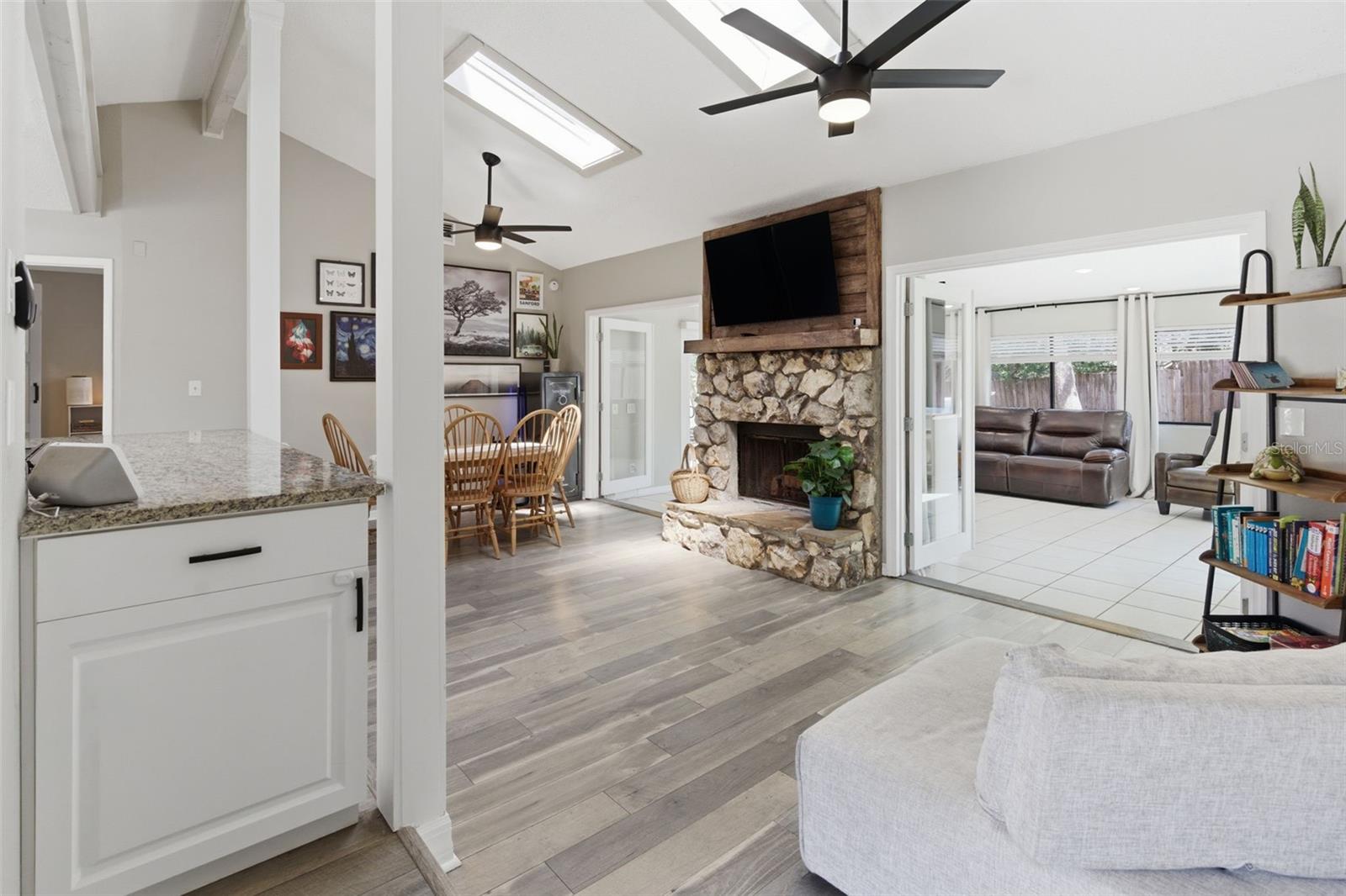 Image 5 of 37 For 181 Wildwood Drive