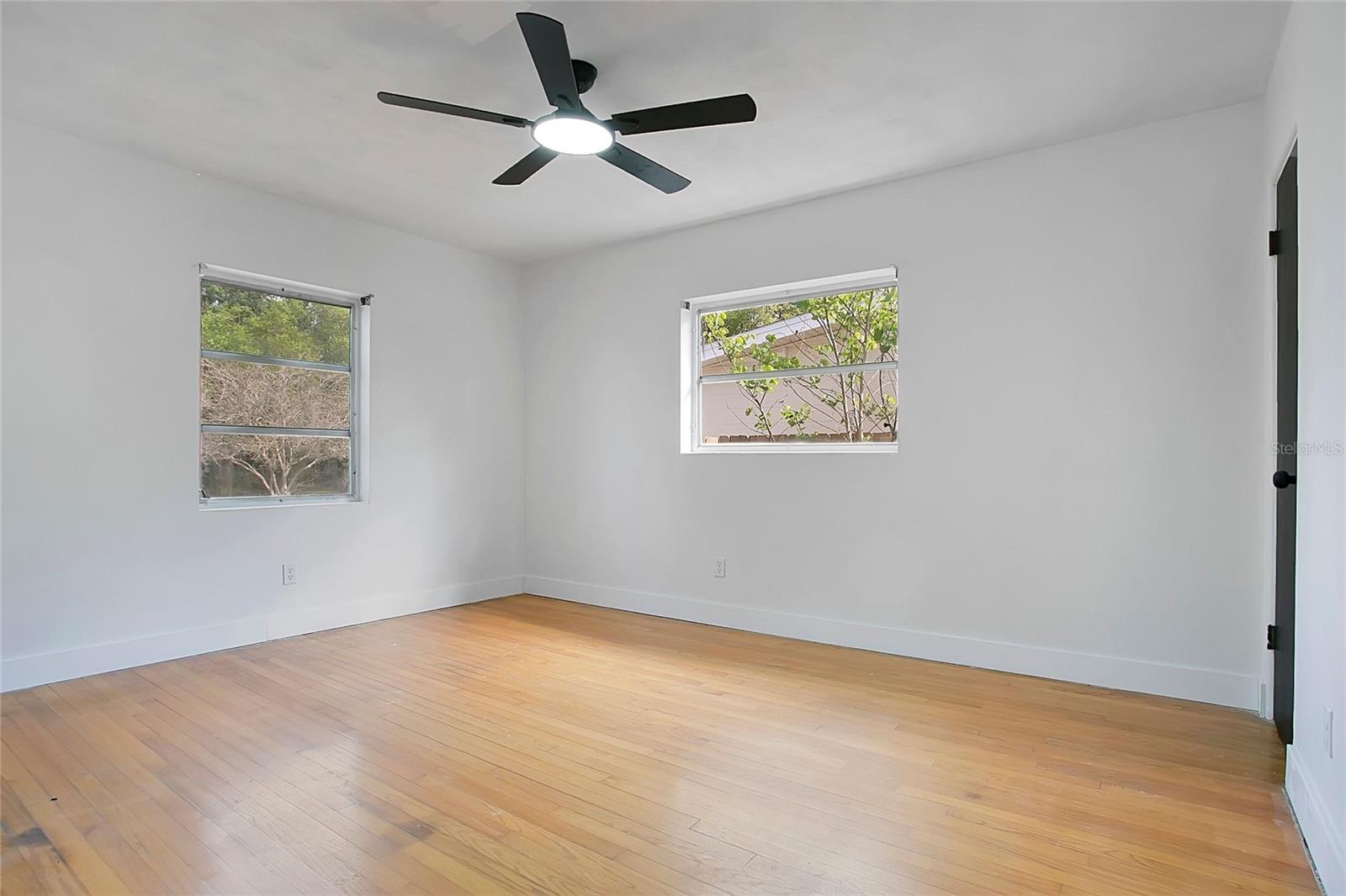 Image 12 of 37 For 1951 Crystal Lake Drive