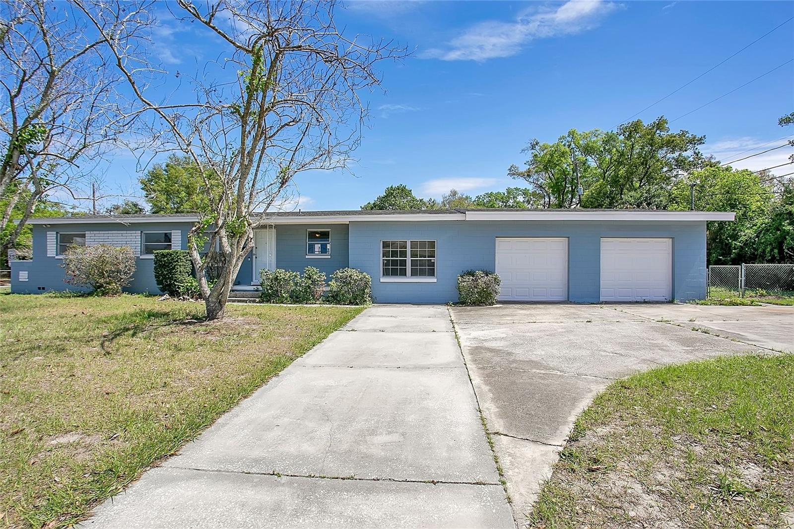 Image 3 of 37 For 1951 Crystal Lake Drive