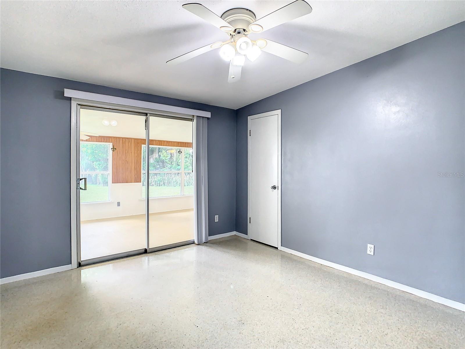 Image 14 of 41 For 9999 Lake Georgia Drive