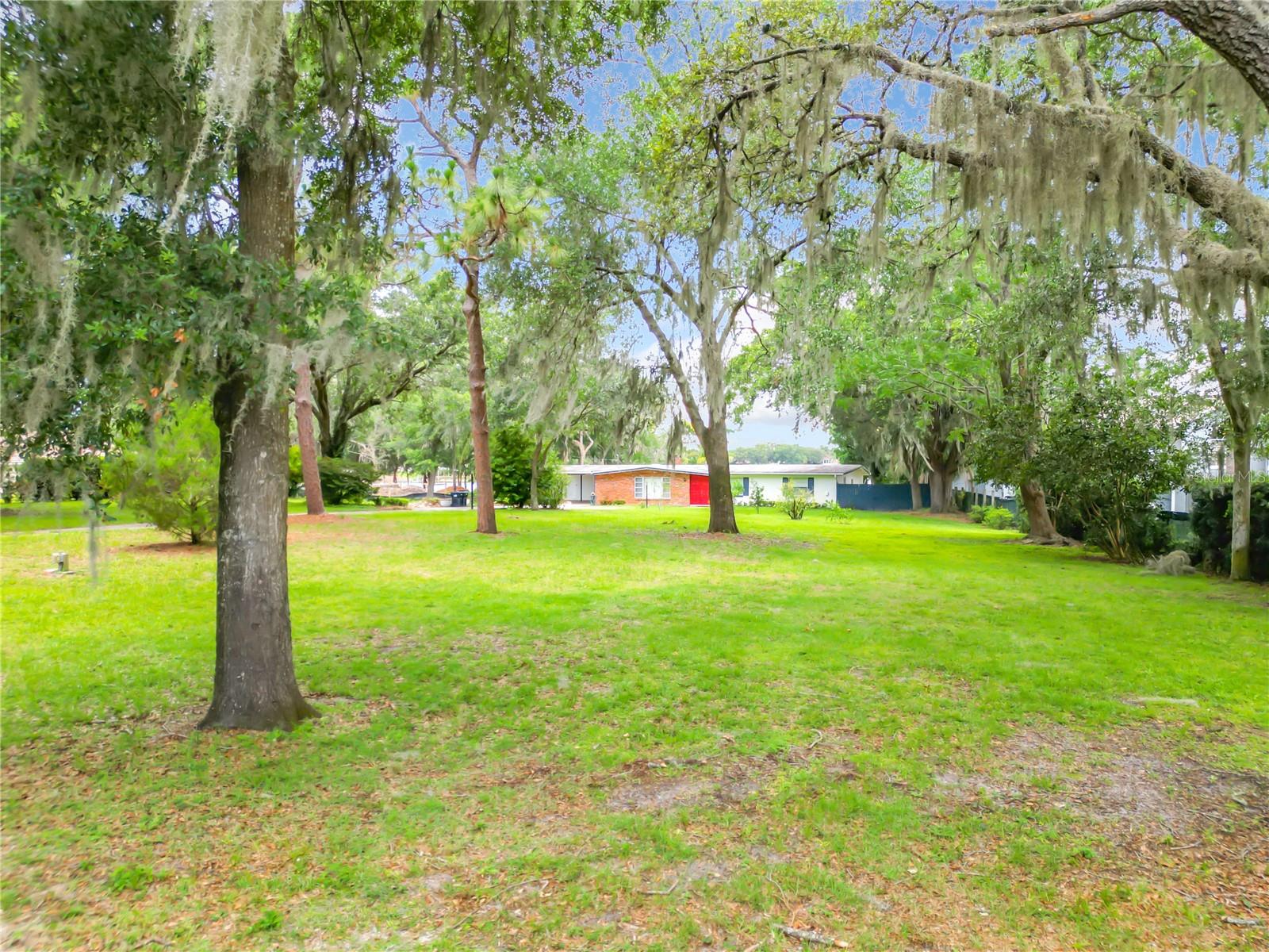 Image 37 of 41 For 9999 Lake Georgia Drive