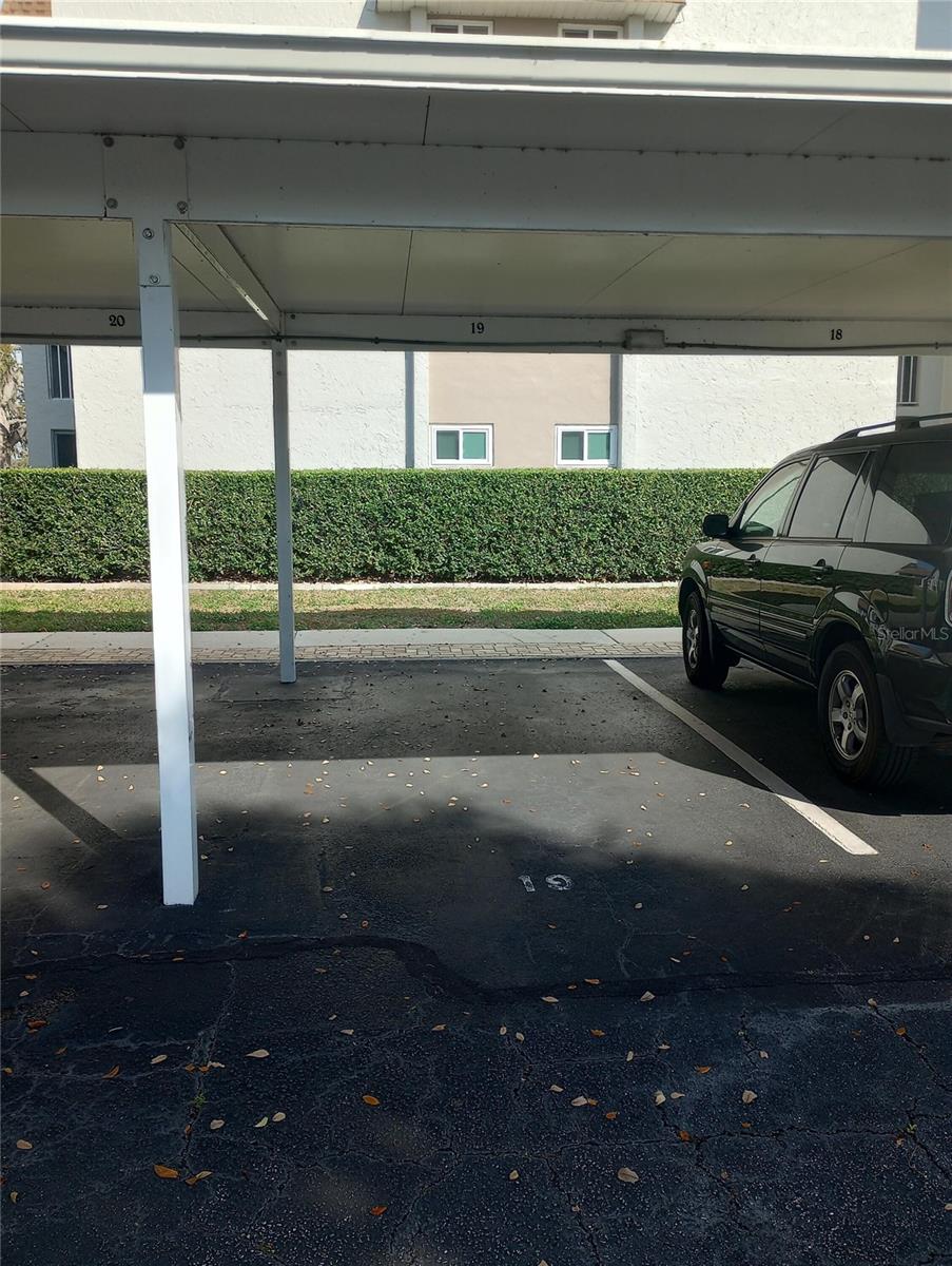 Image 18 of 19 For 1310 Glen Oaks Drive E 183e