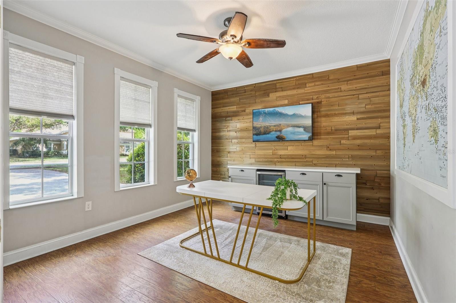 Image 18 of 47 For 2887 Cedar Crest Drive