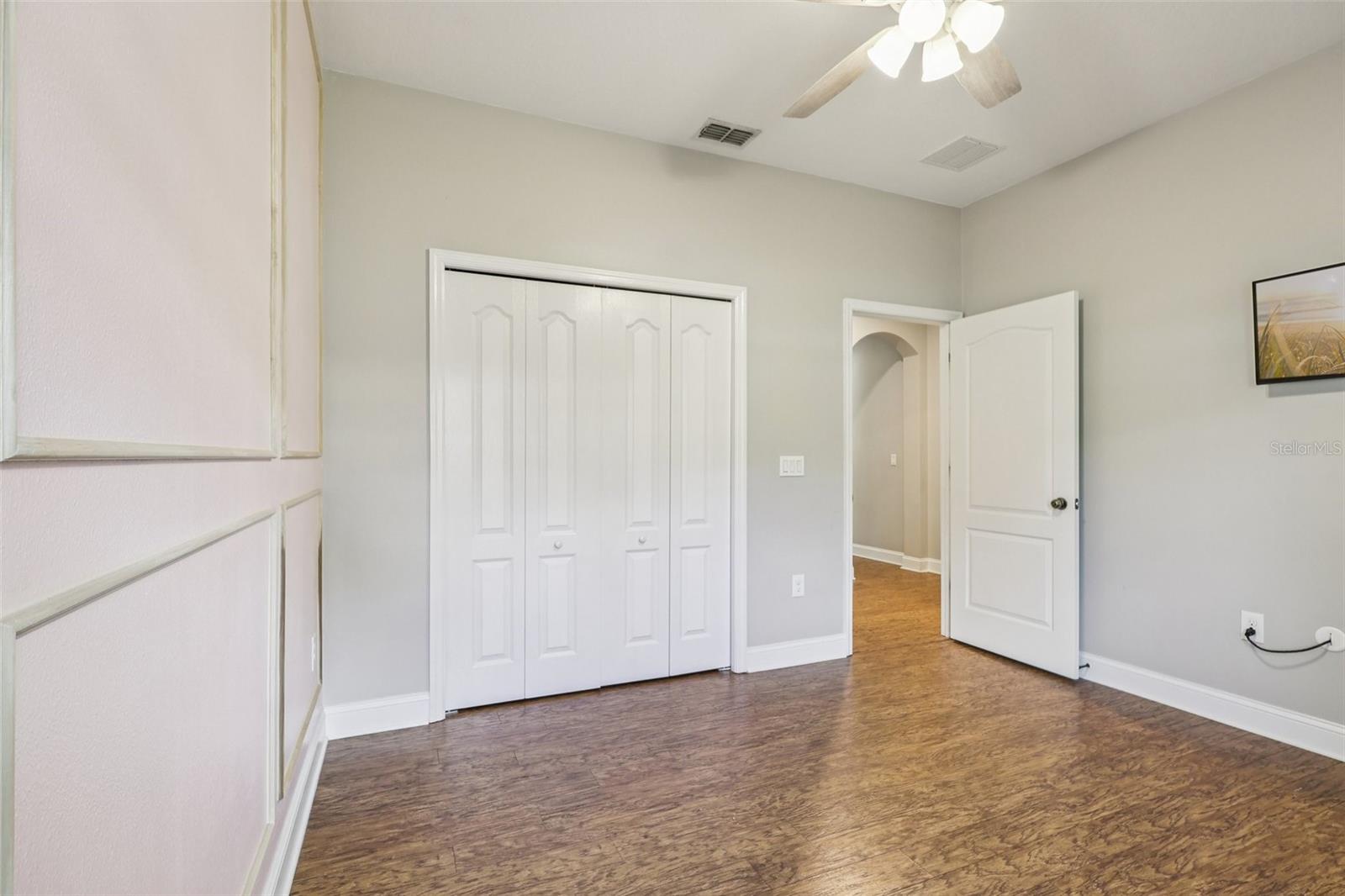 Image 26 of 47 For 2887 Cedar Crest Drive