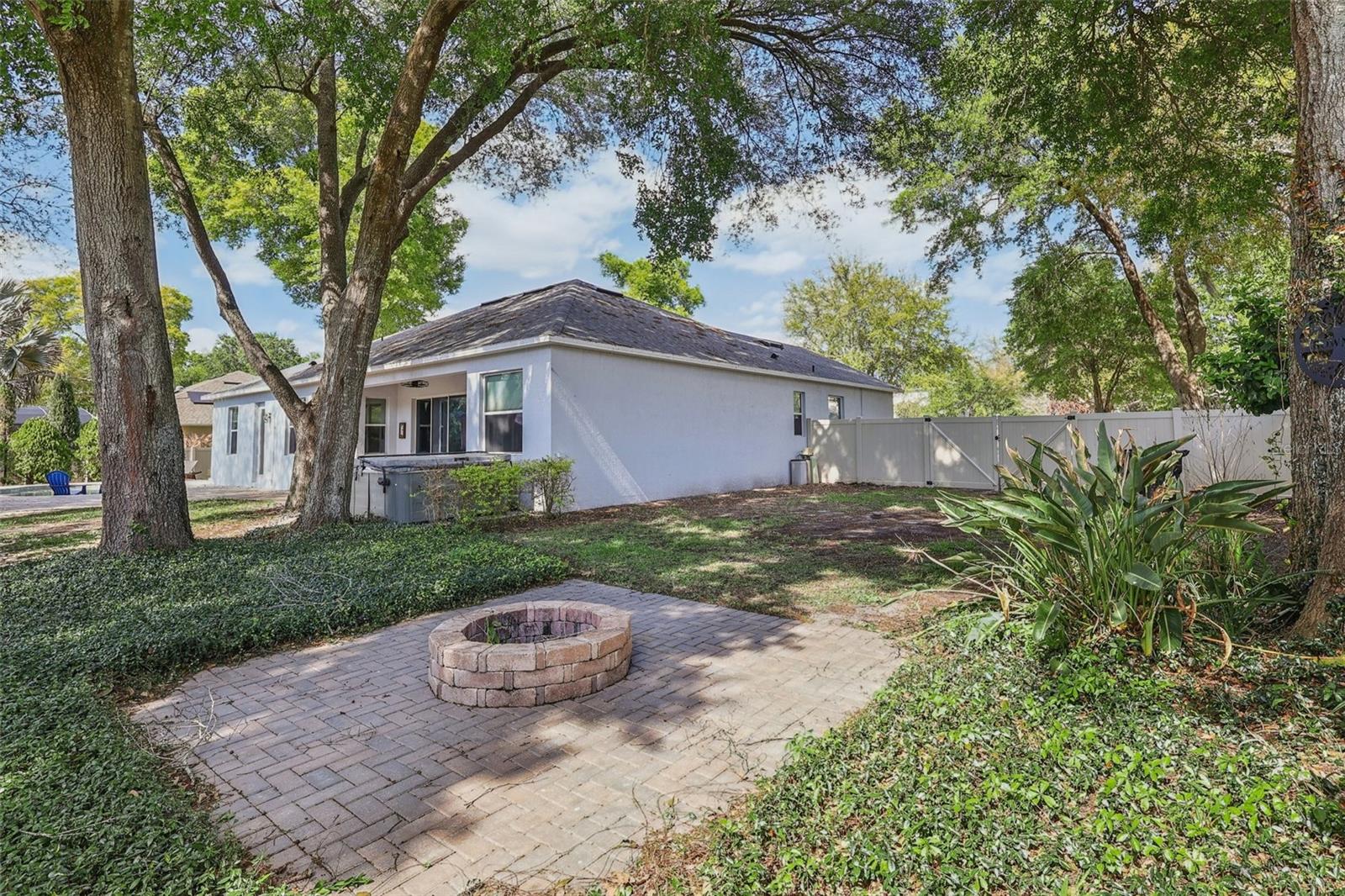 Image 40 of 47 For 2887 Cedar Crest Drive