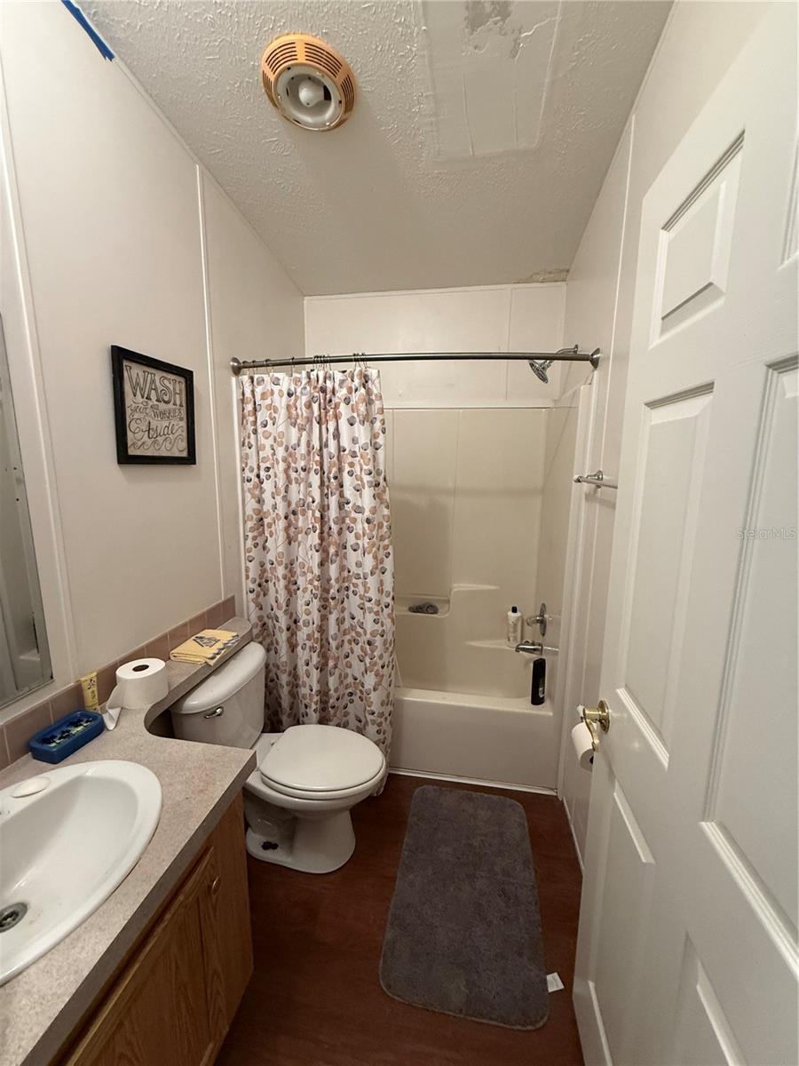 Image 10 of 20 For 301 Golden Trail