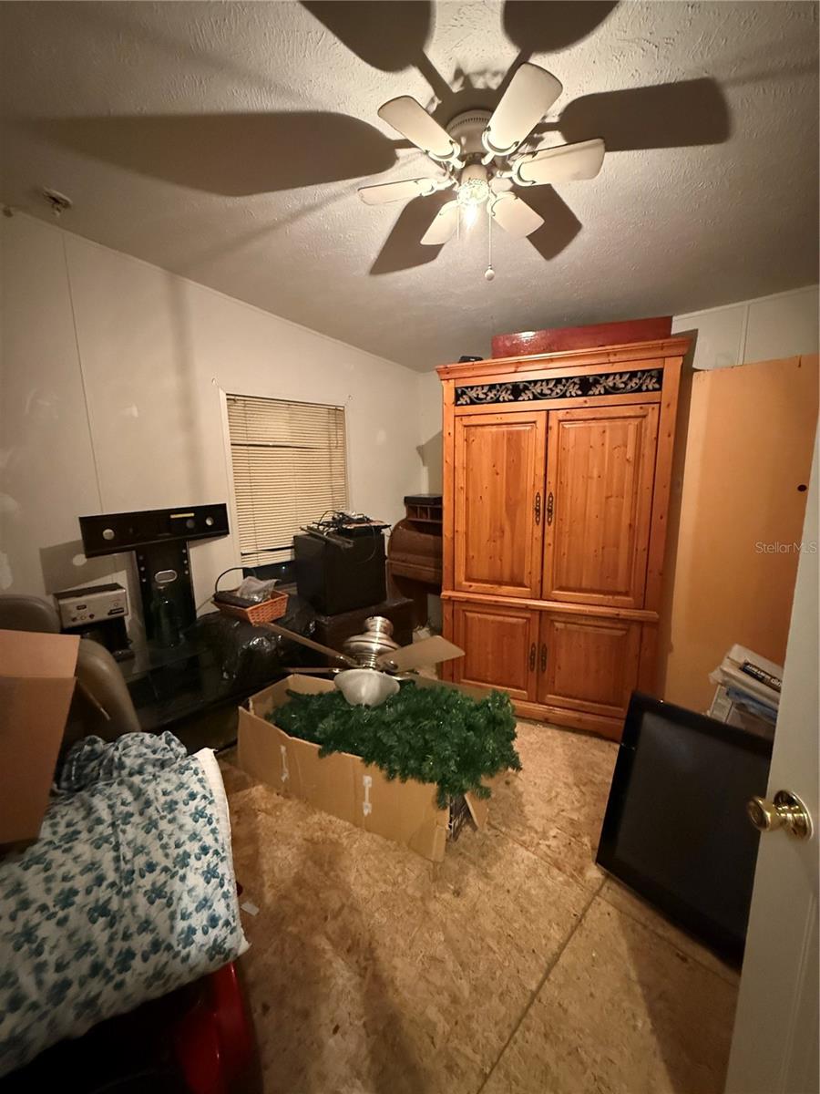 Image 12 of 20 For 301 Golden Trail