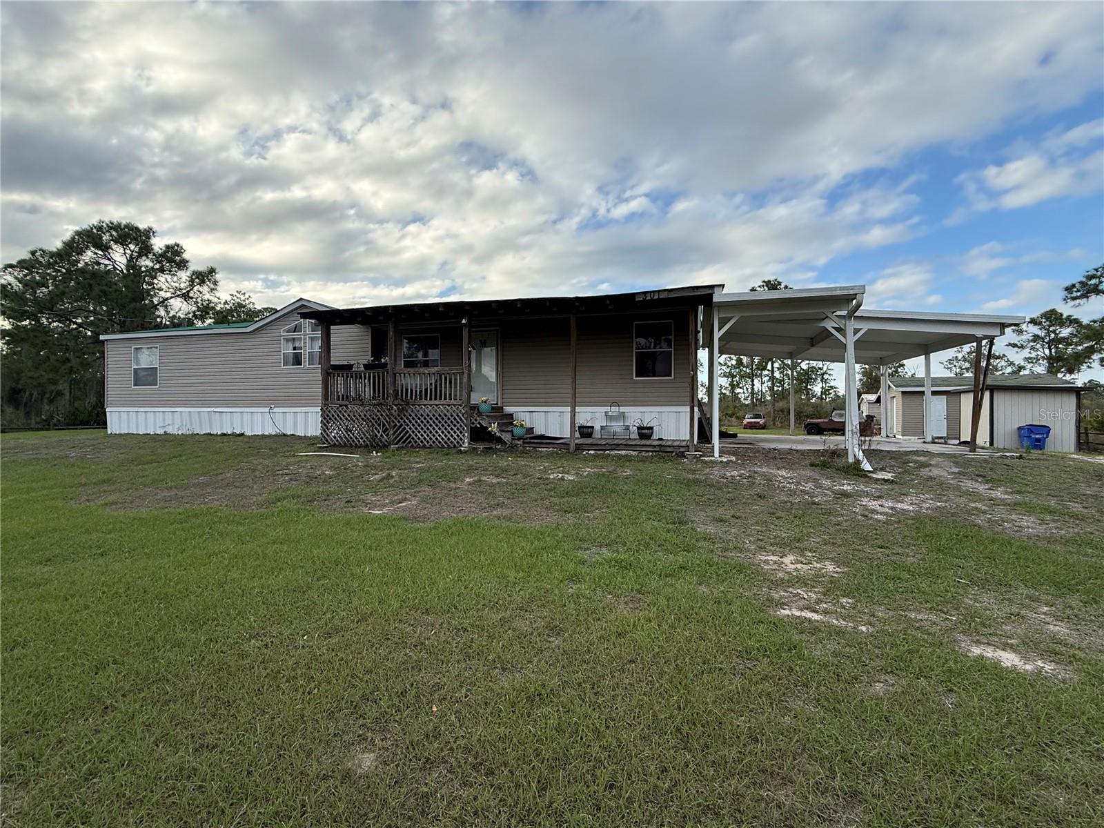 Image 18 of 20 For 301 Golden Trail