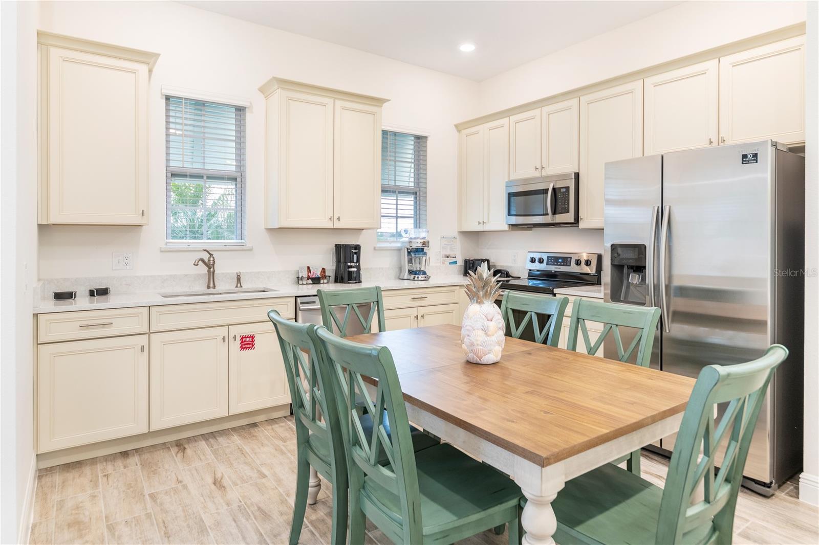 Image 5 of 31 For 2988 Salted Rim Road