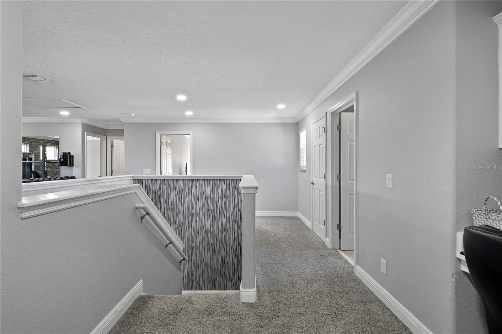 Image 25 of 57 For 1001 Vinsetta Circle