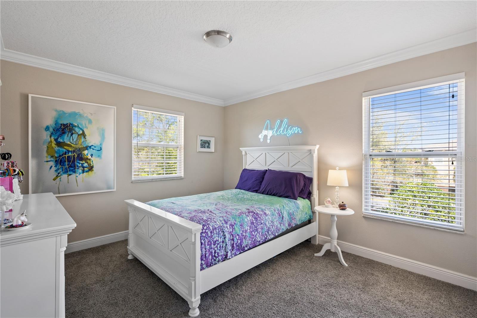 Image 36 of 57 For 1001 Vinsetta Circle