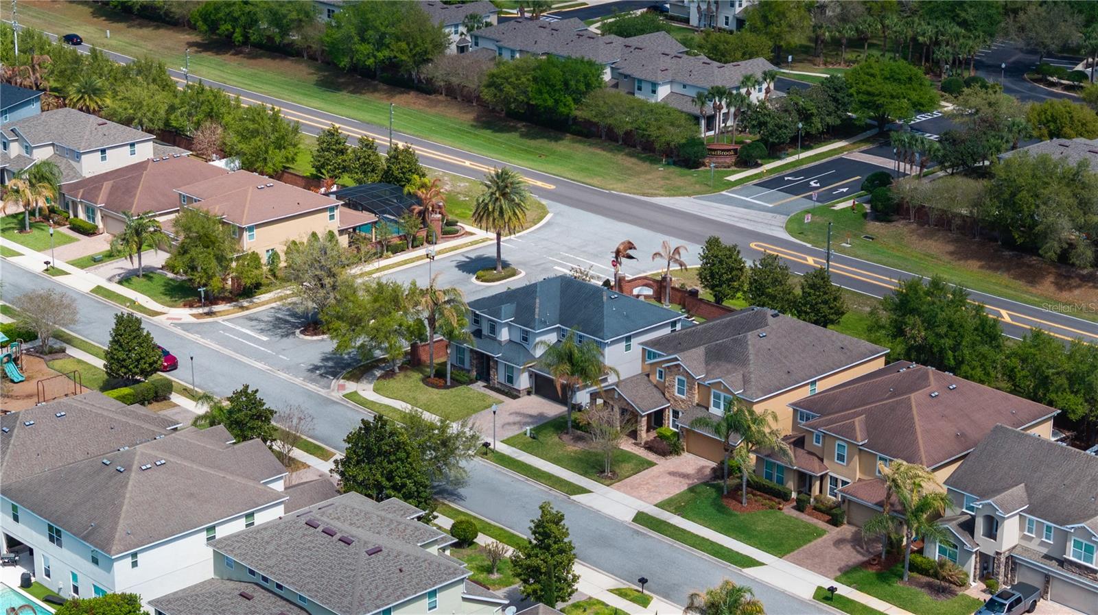 Image 47 of 57 For 1001 Vinsetta Circle