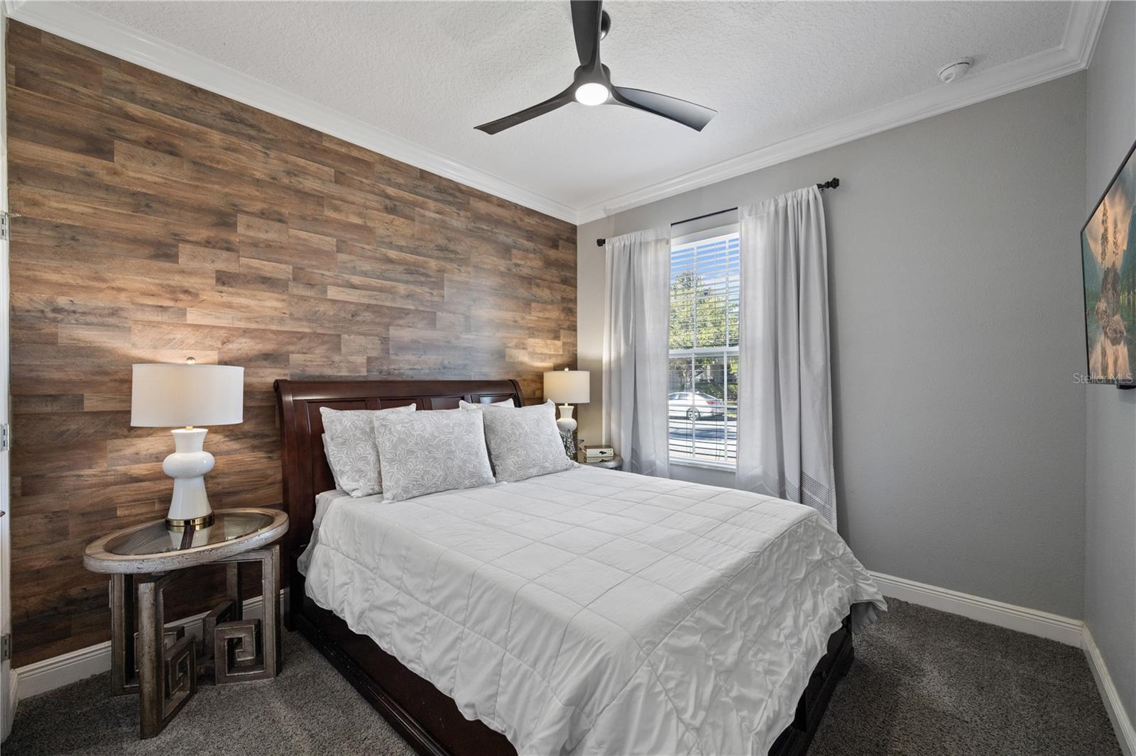 Image 6 of 57 For 1001 Vinsetta Circle