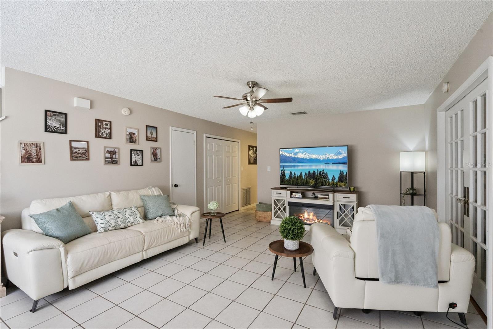 Image 11 of 45 For 7796 Fernbrook Way