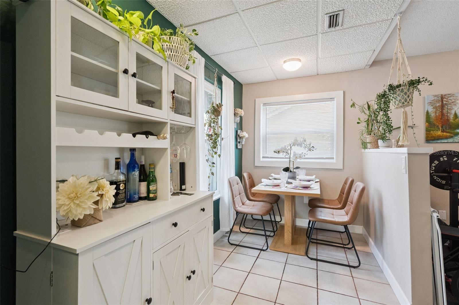 Image 17 of 45 For 7796 Fernbrook Way