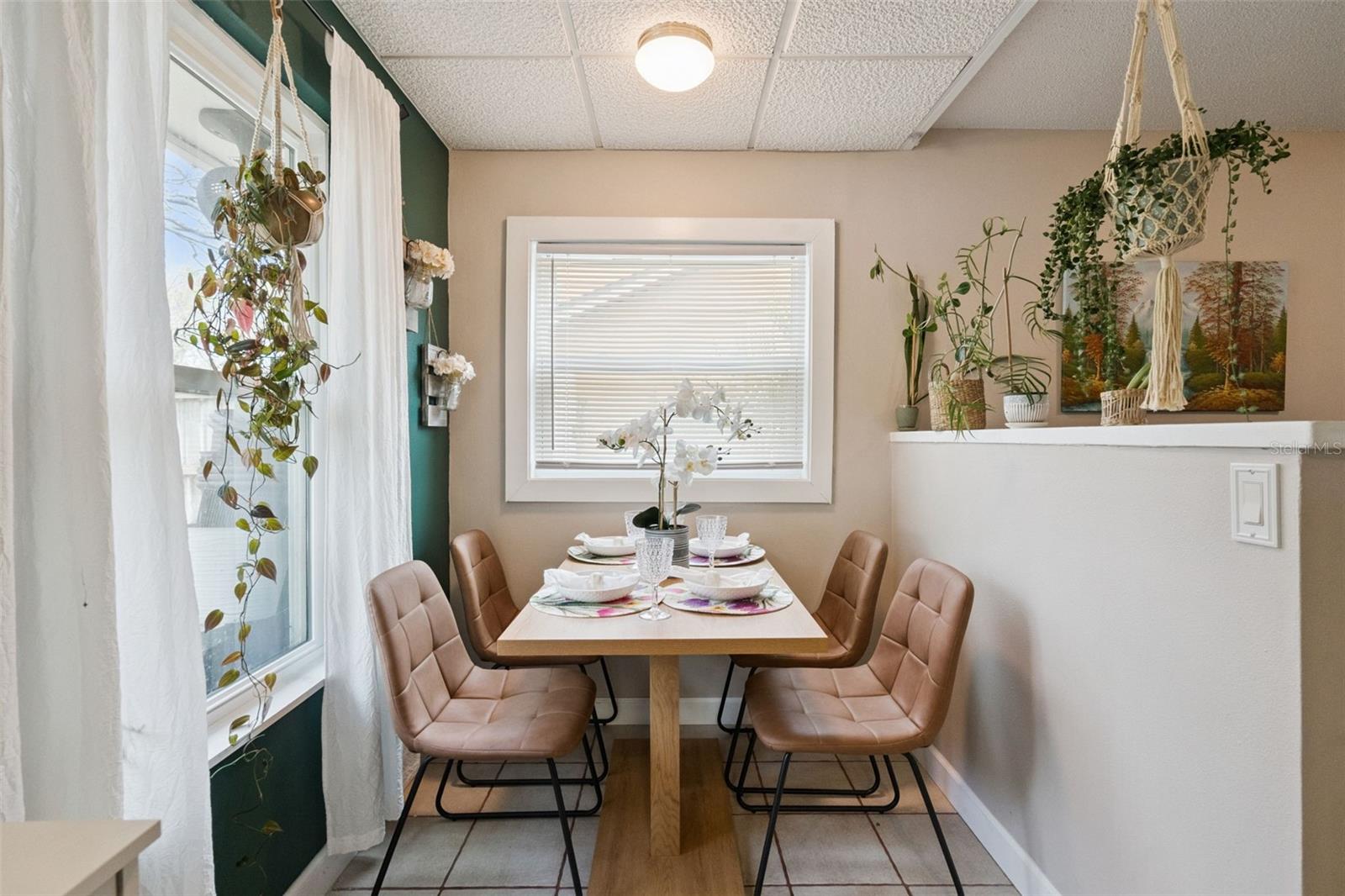 Image 18 of 45 For 7796 Fernbrook Way