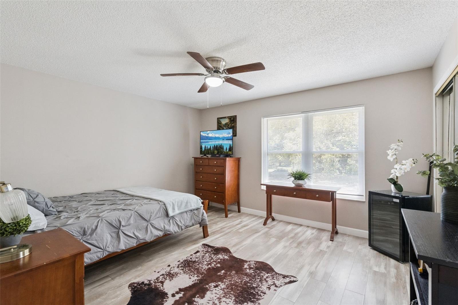 Image 29 of 45 For 7796 Fernbrook Way