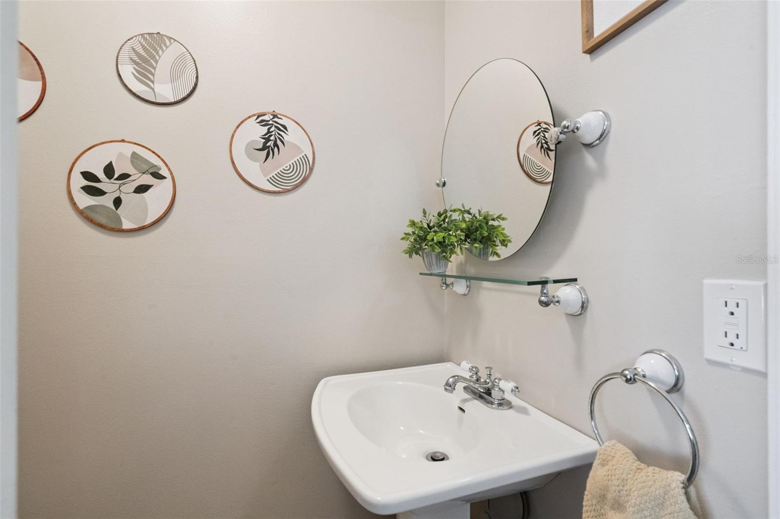 Image 33 of 45 For 7796 Fernbrook Way