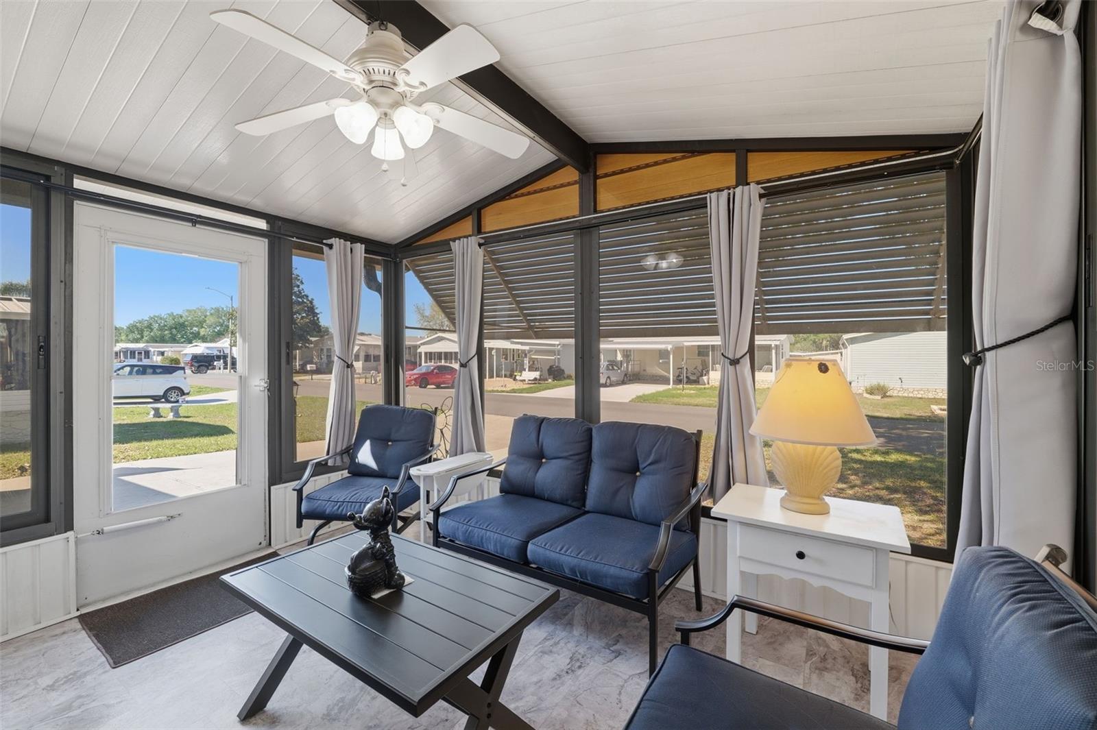 Image 11 of 31 For 326 Nesbitt Park Avenue