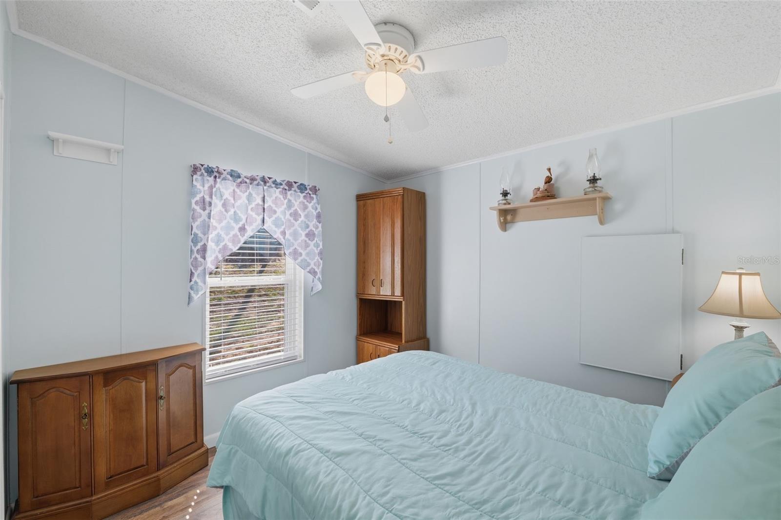 Image 20 of 31 For 326 Nesbitt Park Avenue