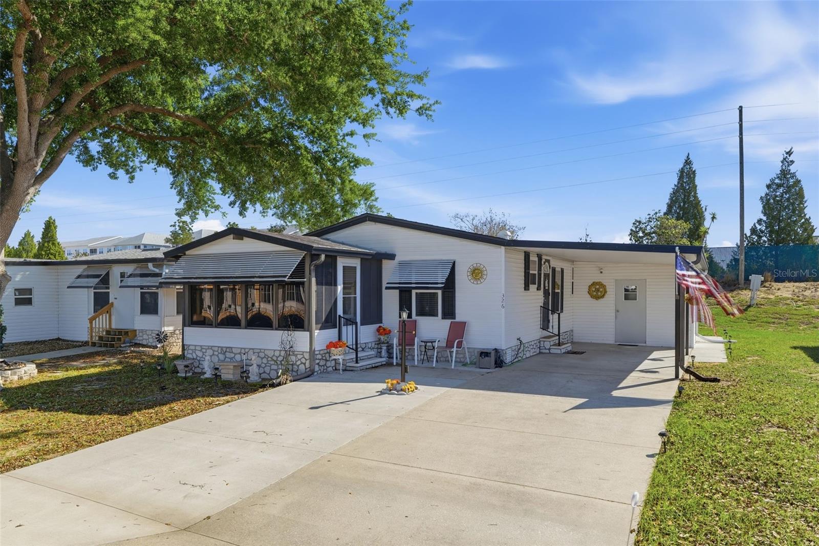 Image 3 of 31 For 326 Nesbitt Park Avenue