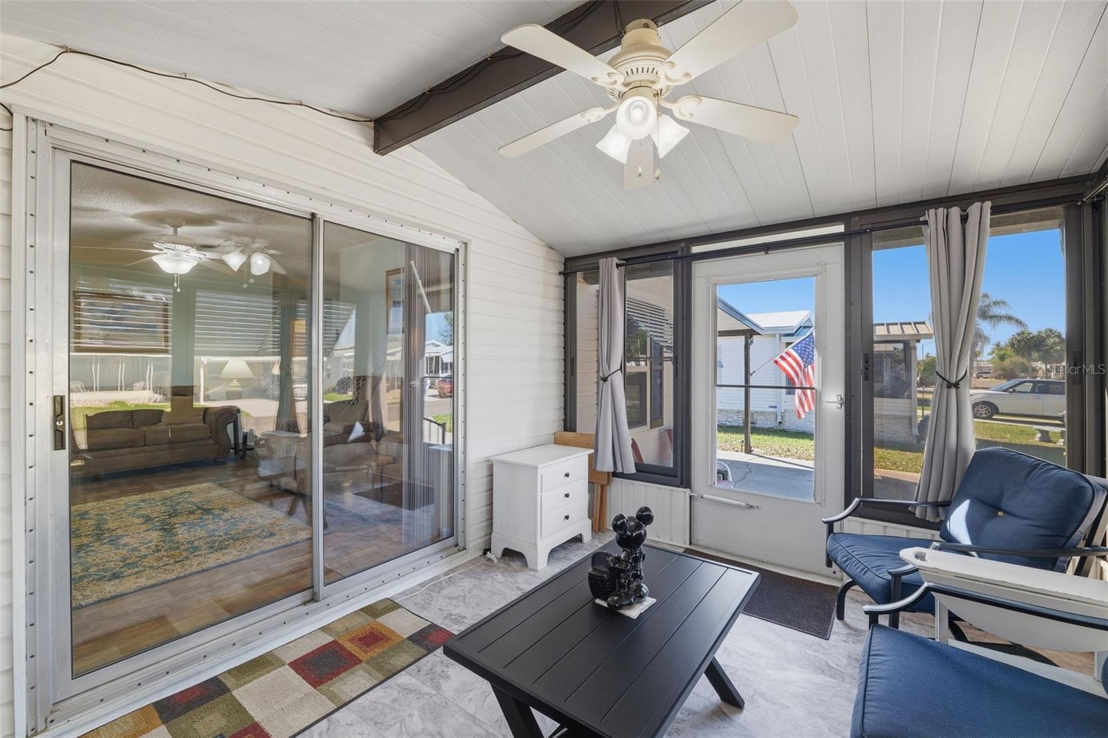 Image 9 of 31 For 326 Nesbitt Park Avenue