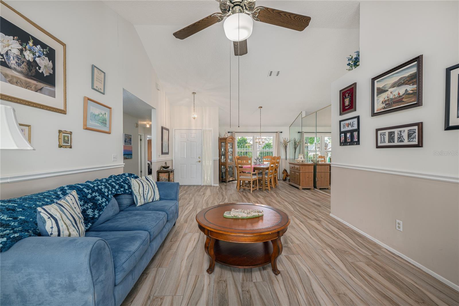 Image 14 of 35 For 1707 Grange Circle