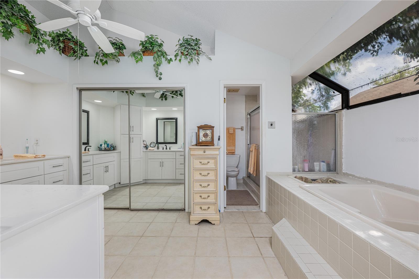 Image 21 of 35 For 1707 Grange Circle