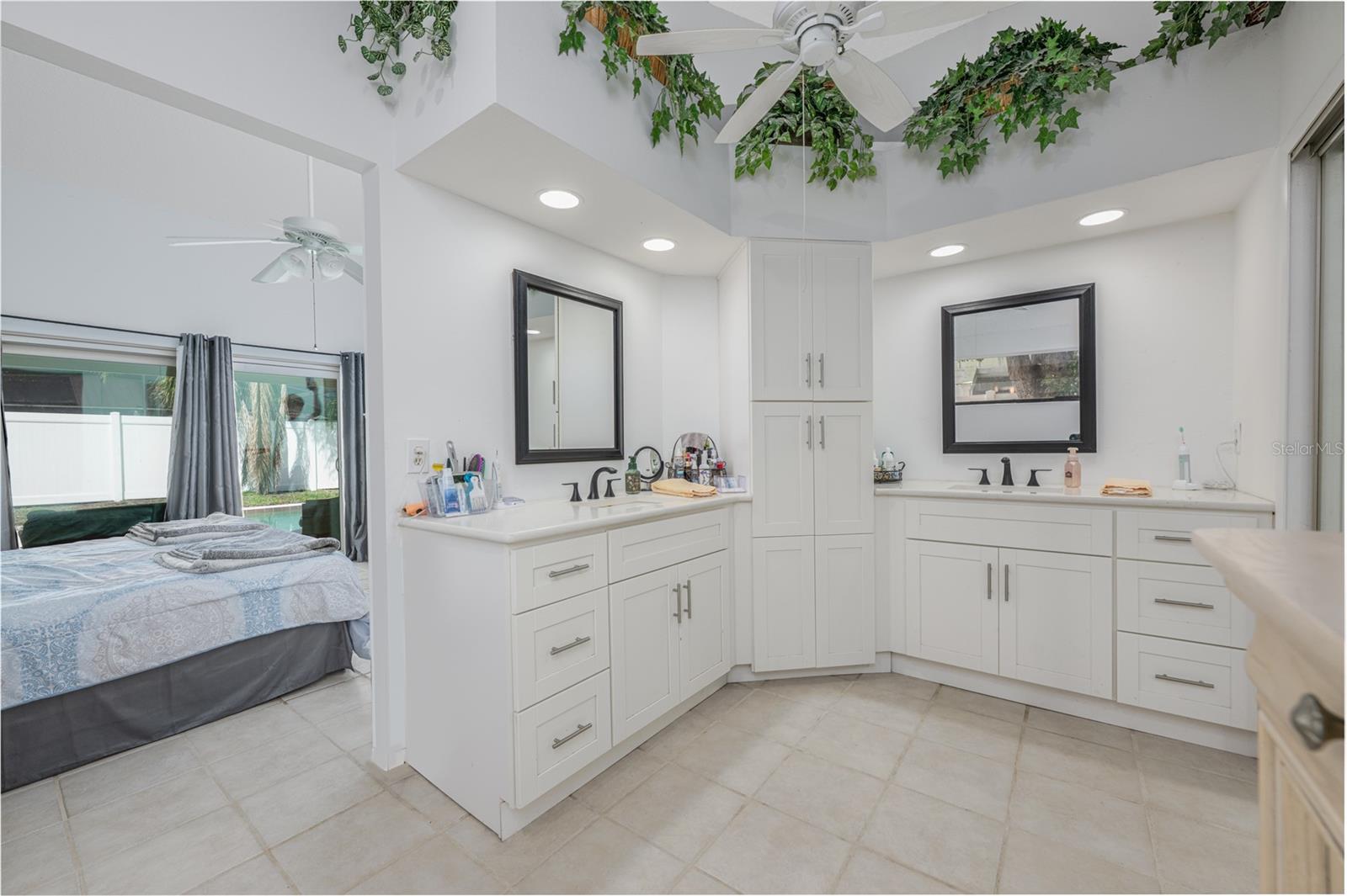 Image 22 of 35 For 1707 Grange Circle