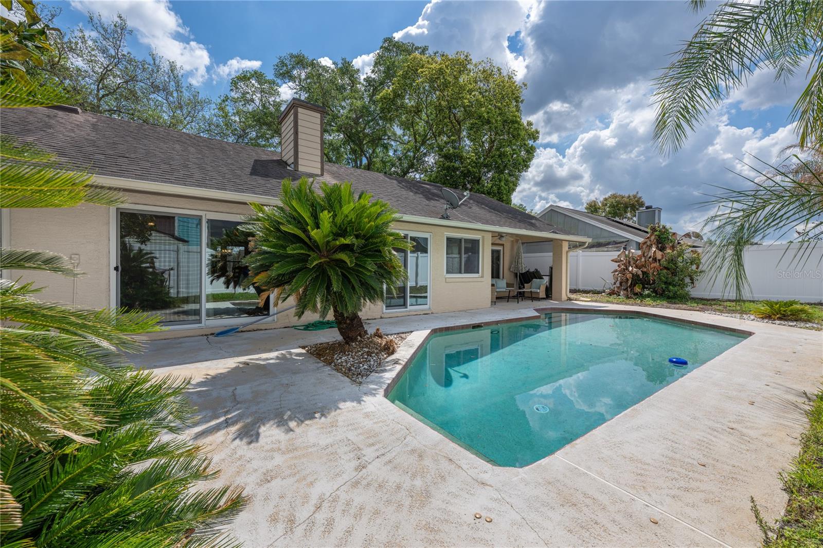 Image 24 of 35 For 1707 Grange Circle