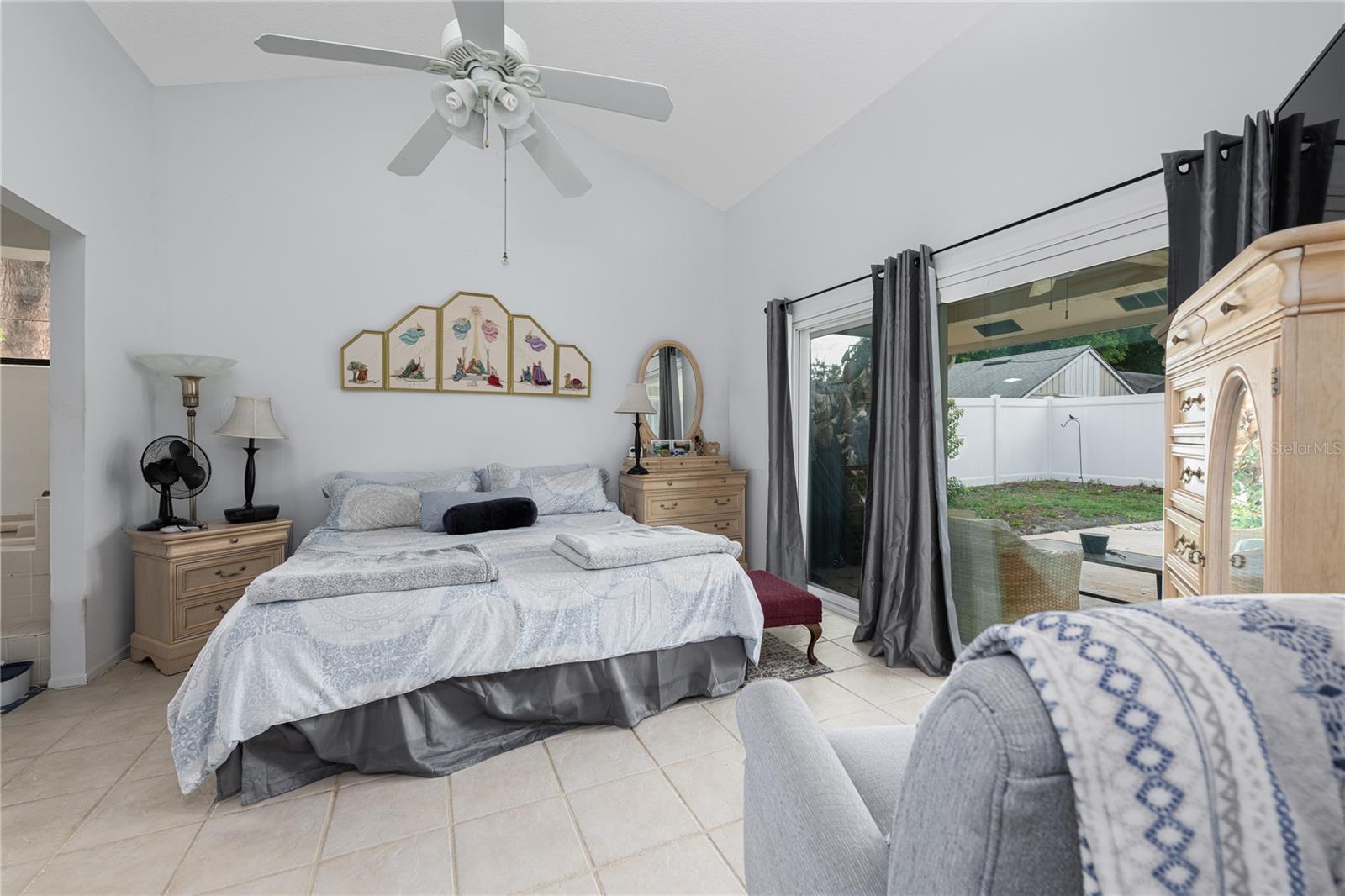 Image 5 of 35 For 1707 Grange Circle