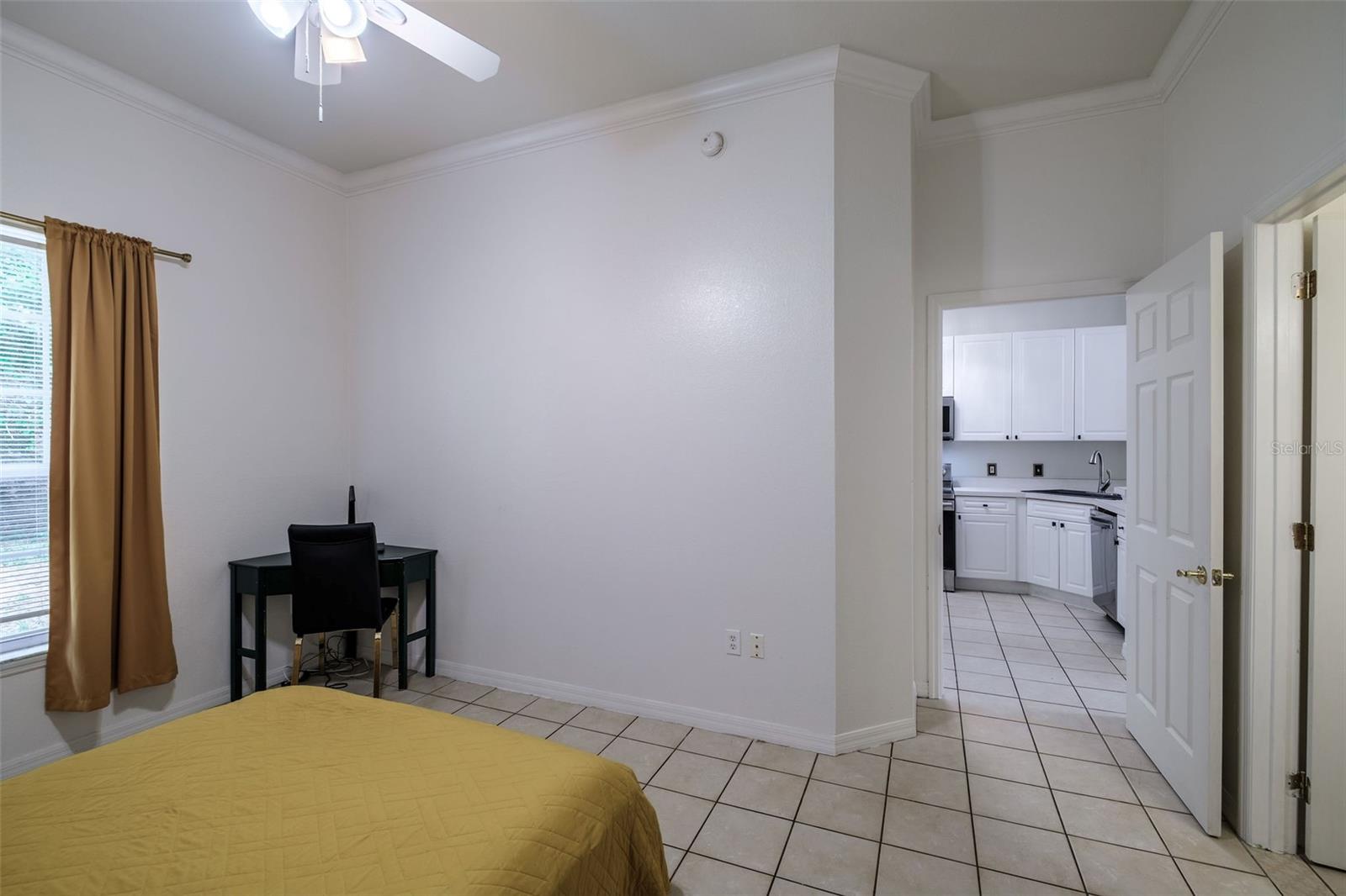 Image 12 of 22 For 141 Reserve Circle 113