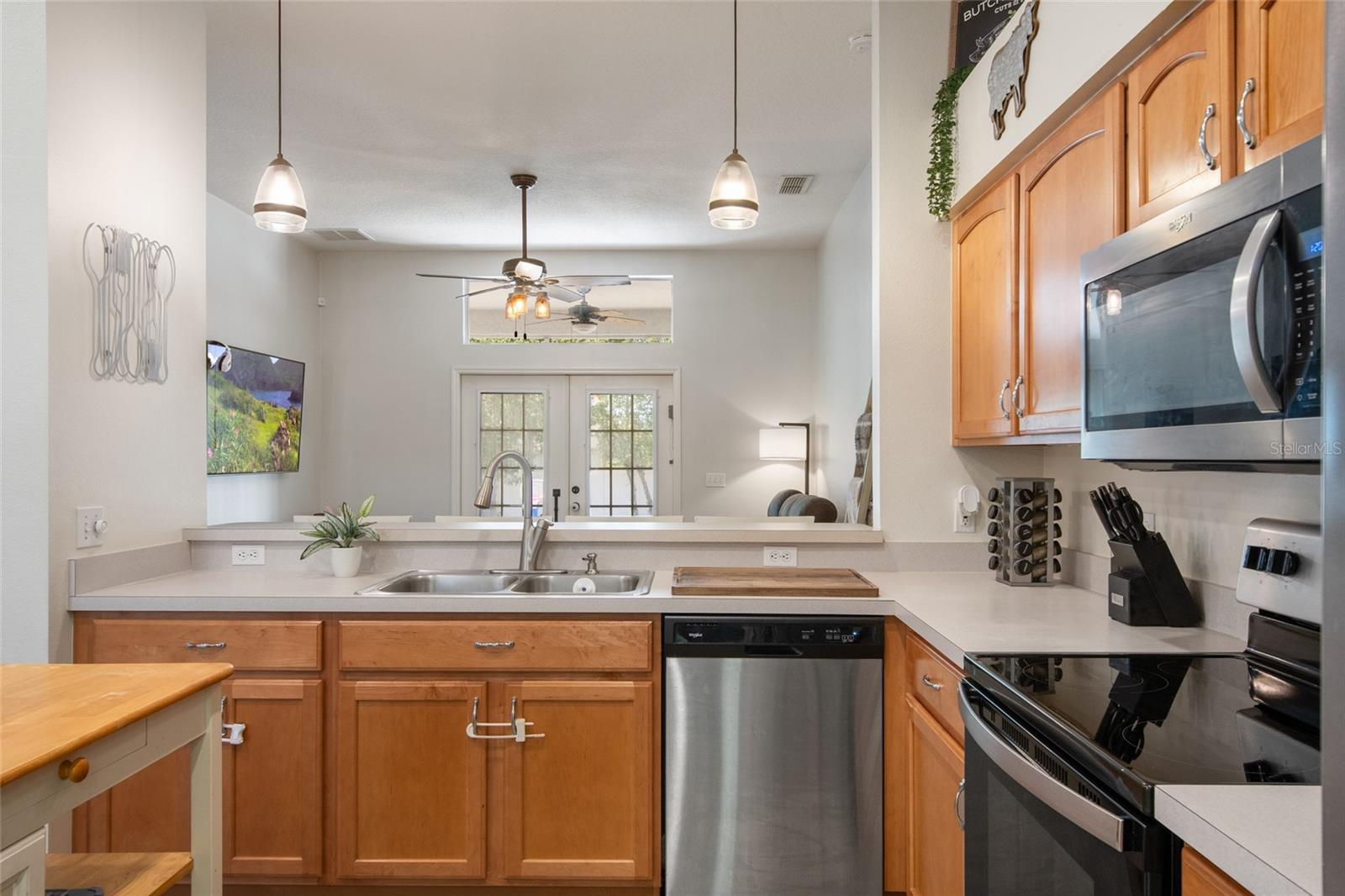 Image 32 of 58 For 25249 Ironwedge Drive